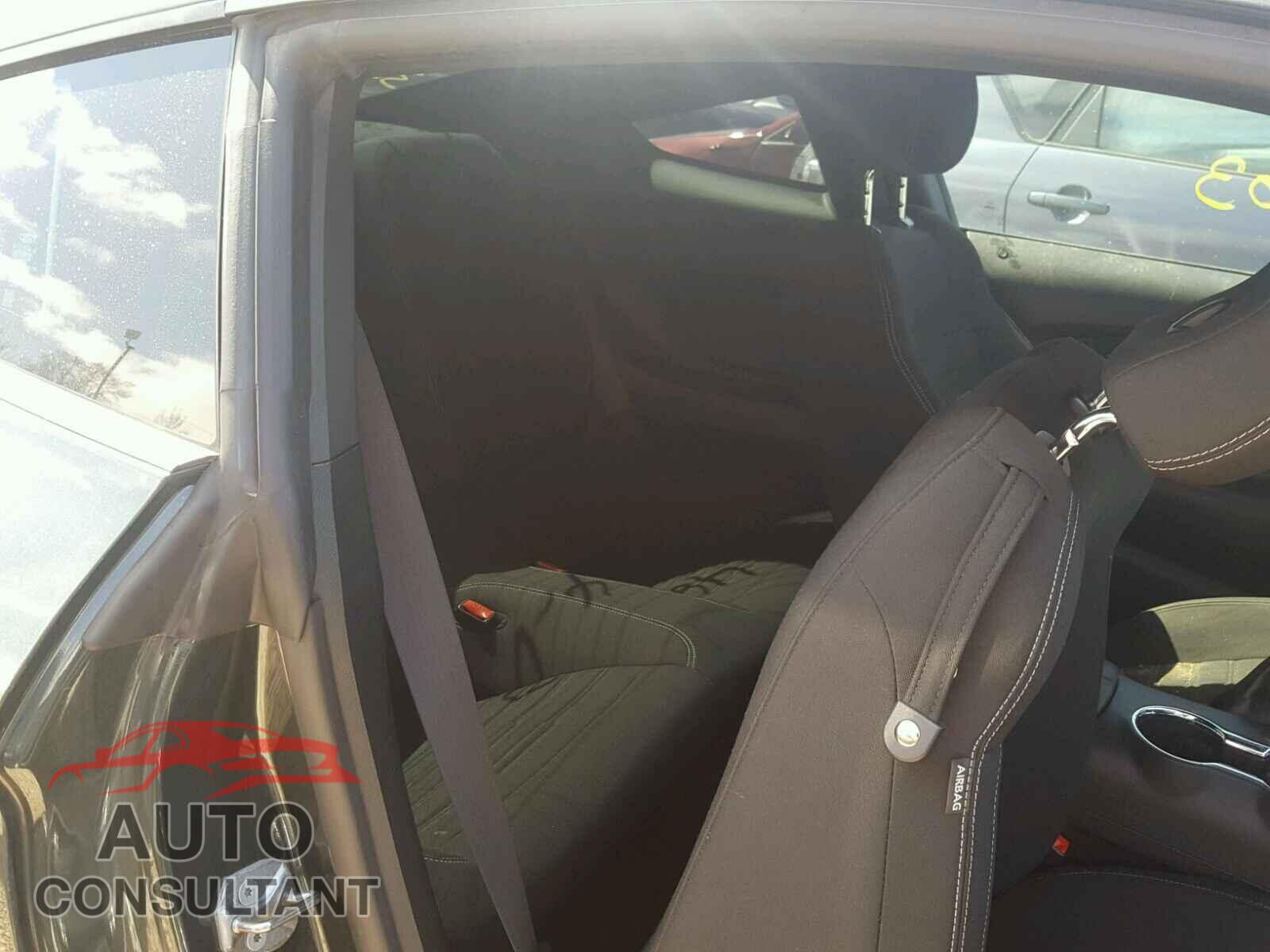 FORD MUSTANG 2015 - 1FA6P8CFXF5358583