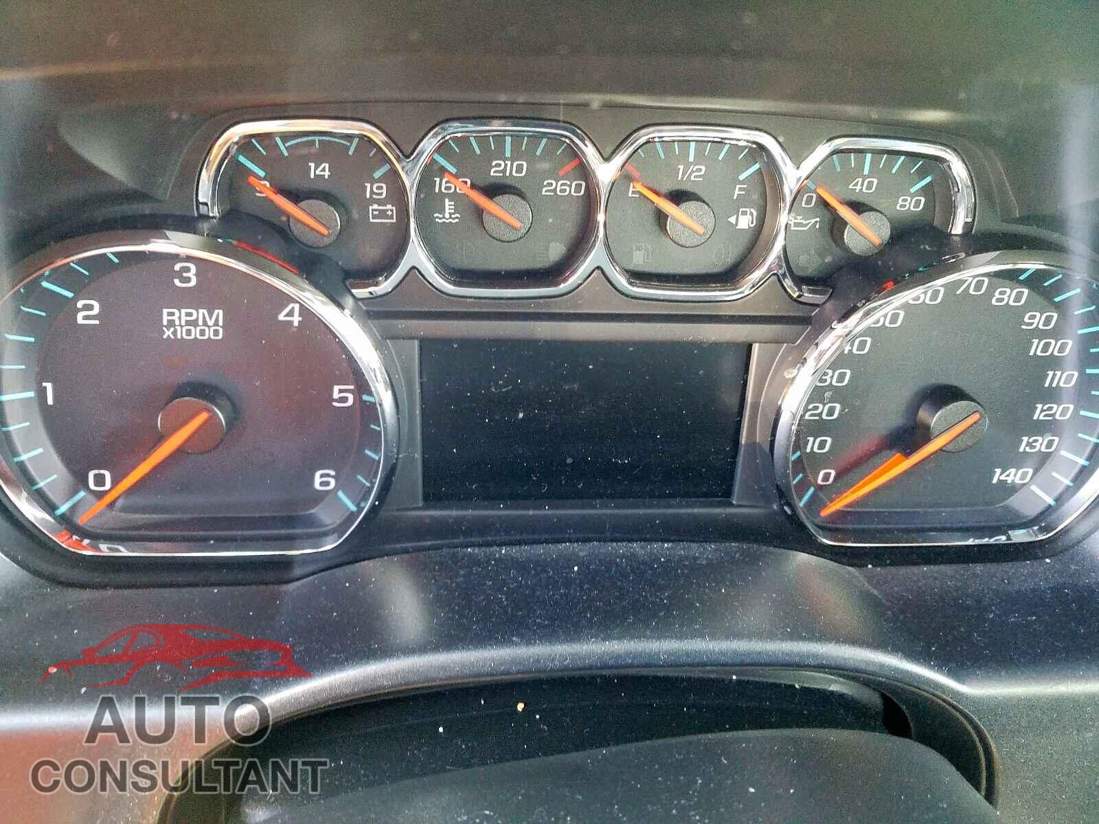 CHEVROLET SILVERADO 2017 - 2HGFC1F30GH644727