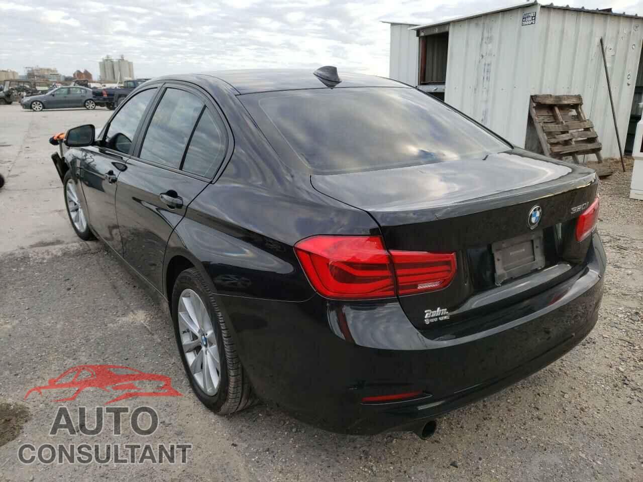 BMW 3 SERIES 2016 - WBA8E1G50GNU11856