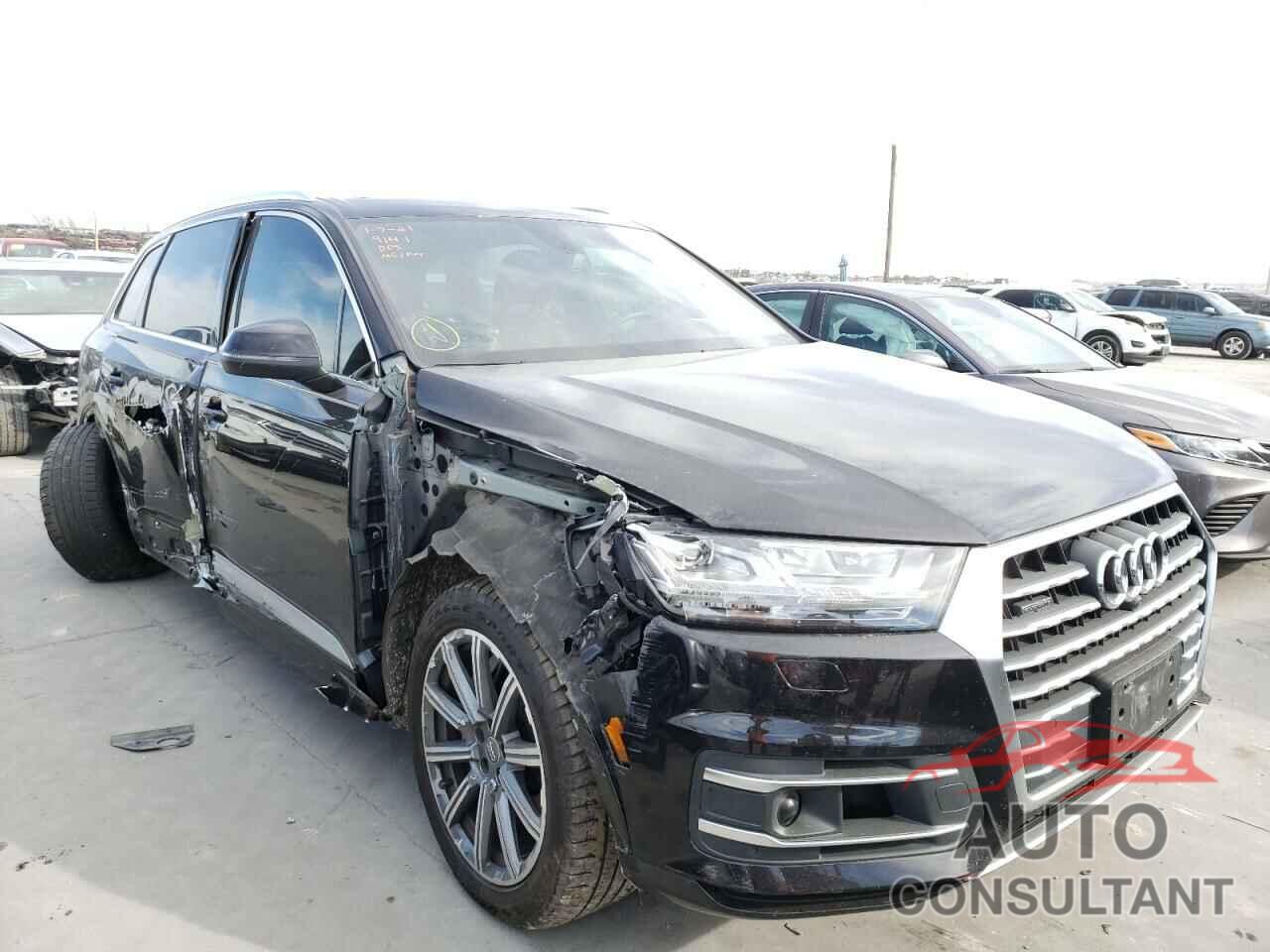 AUDI Q7 2018 - WA1VAAF70JD039141