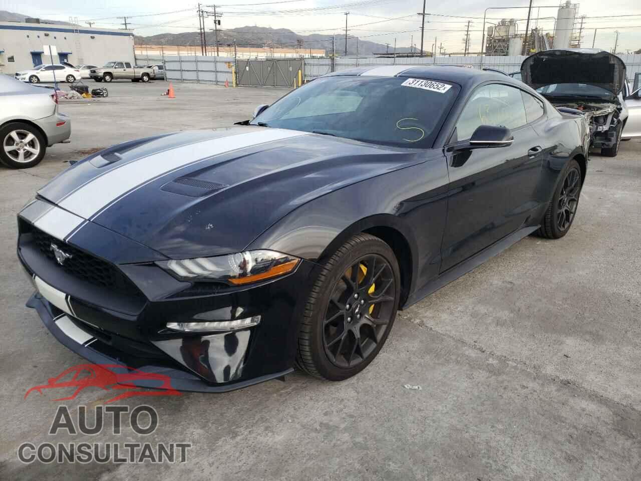 FORD MUSTANG 2018 - 1FA6P8TH5J5108856