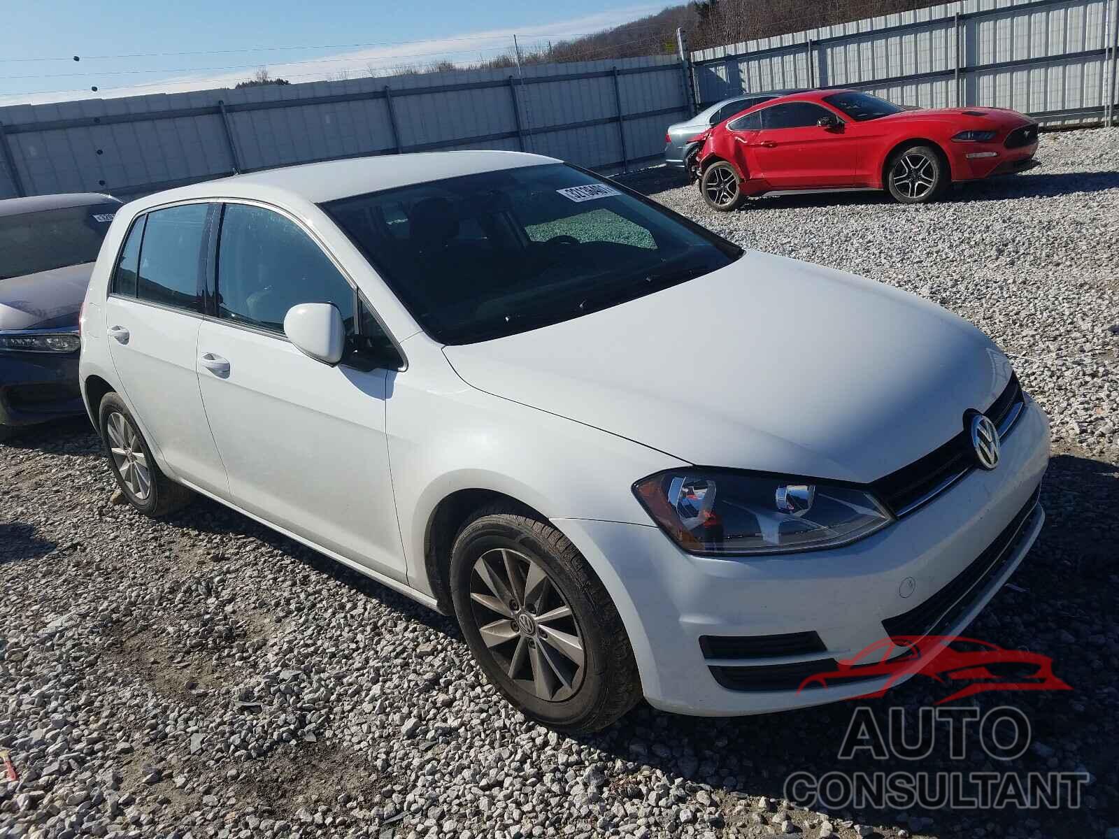 VOLKSWAGEN GOLF 2017 - 3VW217AU9HM052555