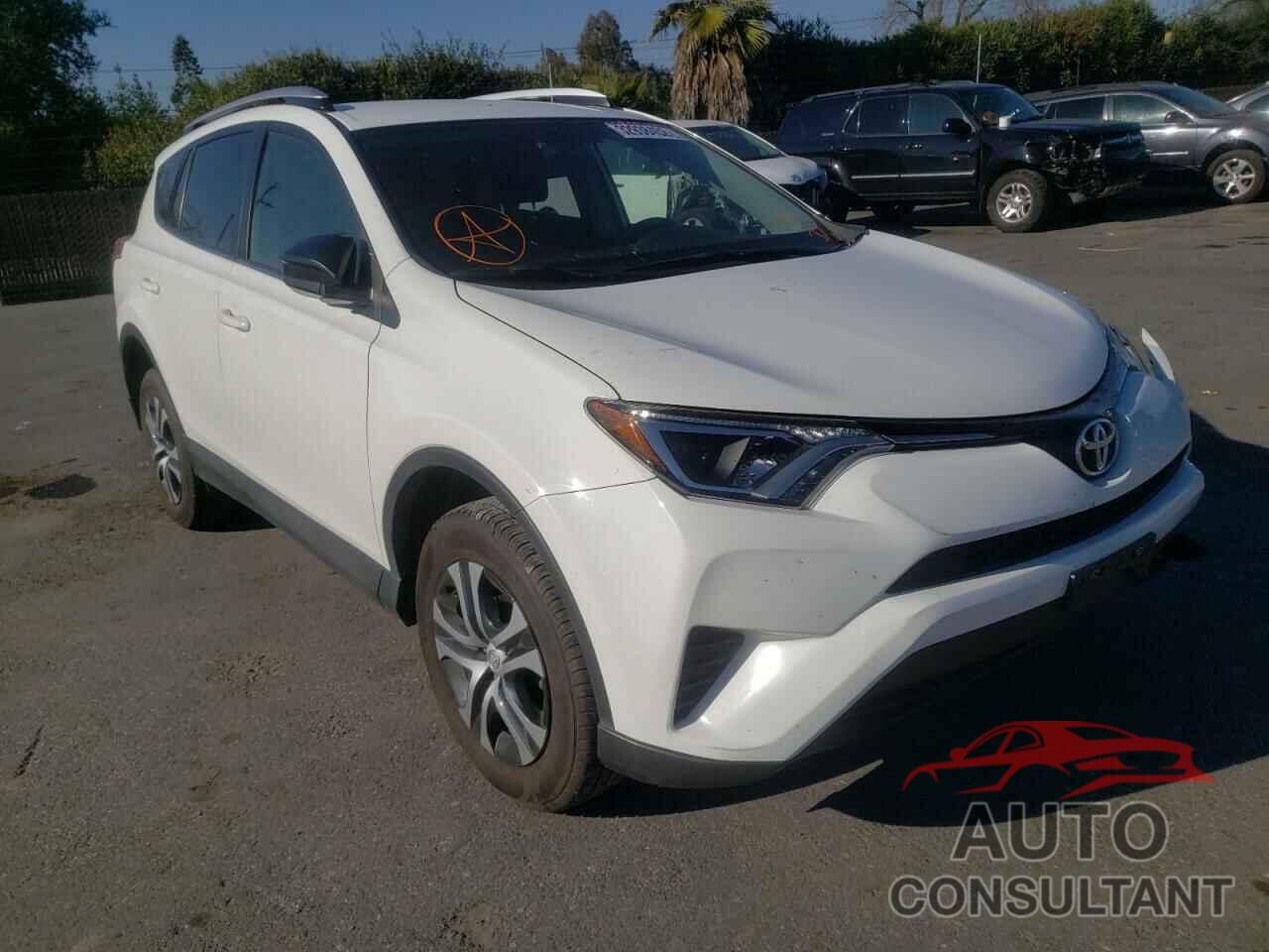 TOYOTA RAV4 2016 - JTMZFREV4GJ082995