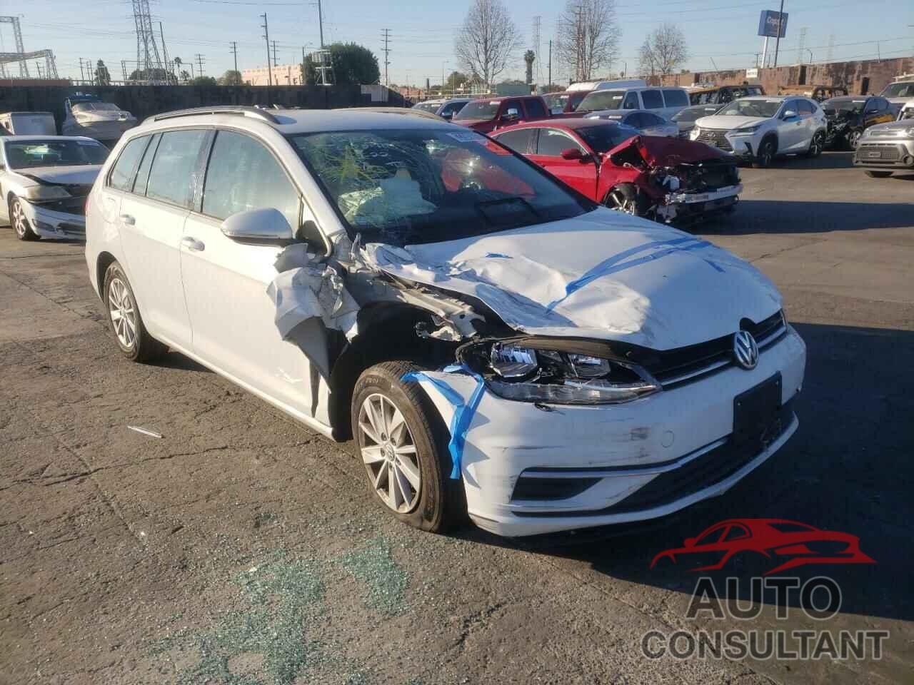 VOLKSWAGEN GOLF 2019 - 3VWY57AU7KM511748