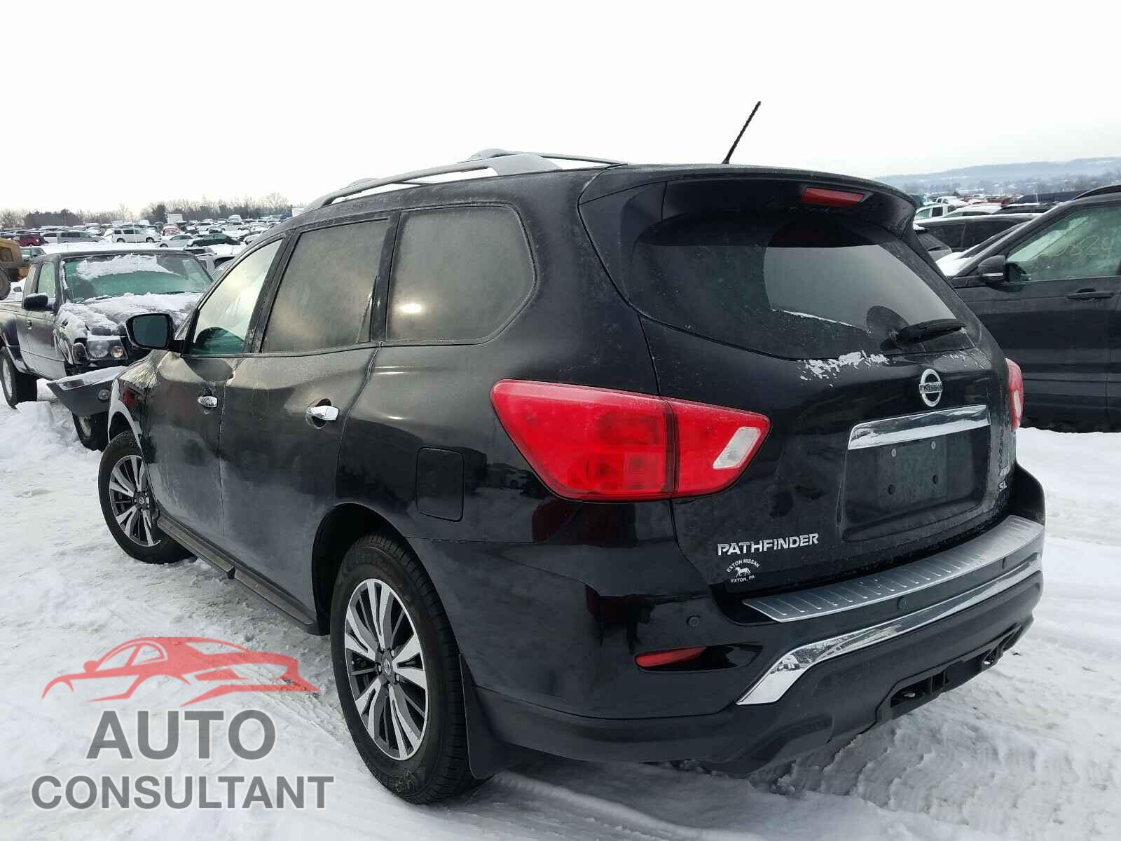 NISSAN PATHFINDER 2017 - 5N1DR2MM8HC661149