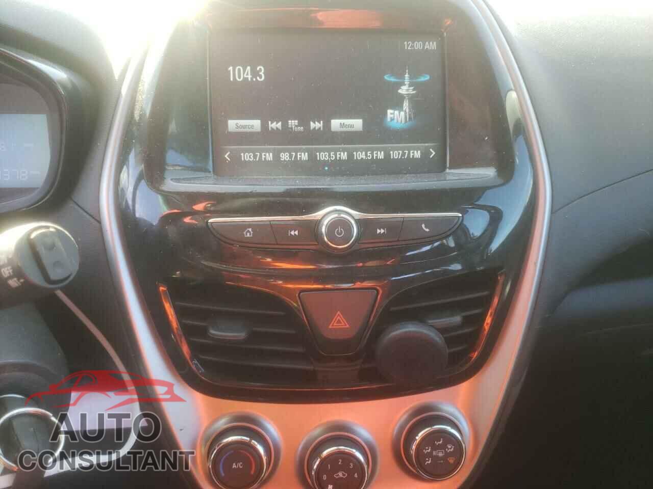 CHEVROLET SPARK 2017 - KL8CB6SA1HC790427