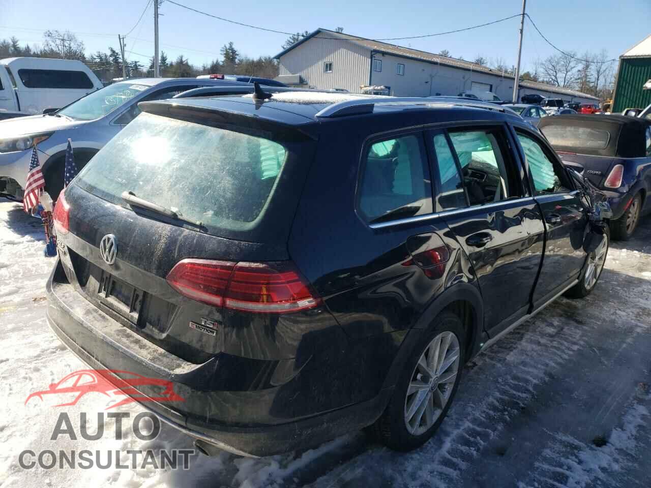 VOLKSWAGEN GOLF 2018 - 3VWM17AU9JM764899