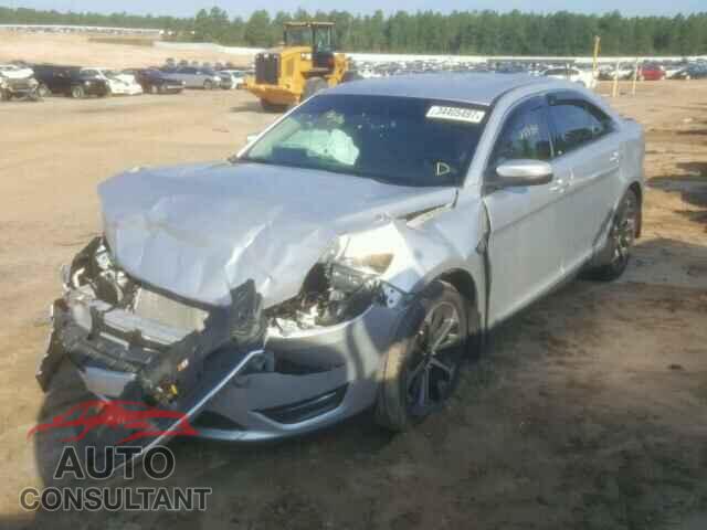 FORD TAURUS 2015 - 1FAHP2E89FG120538