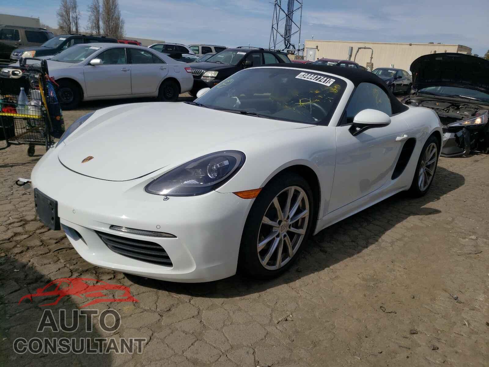PORSCHE BOXSTER 2019 - WP0CA2A88KS210251