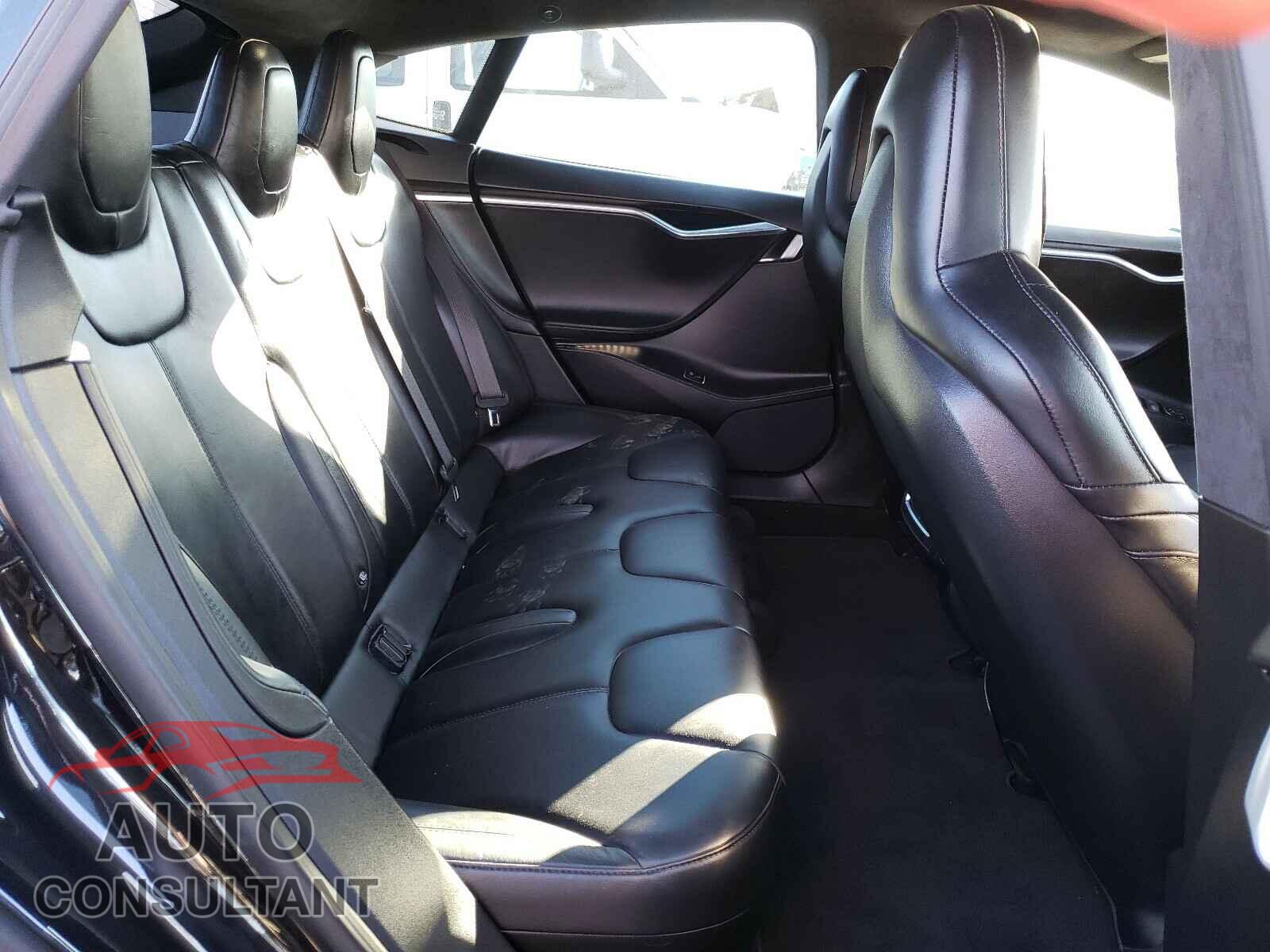 TESLA MODEL S 2016 - 5YJSA1E26GF150194
