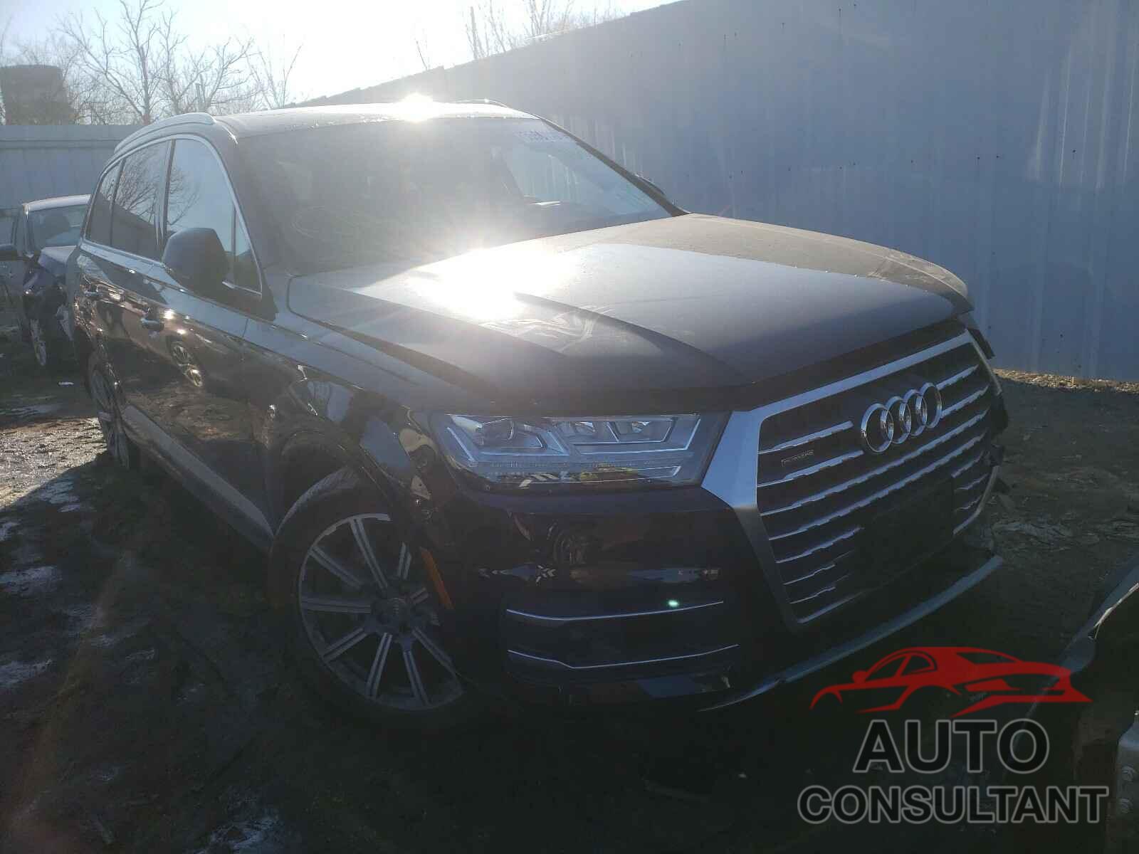 AUDI Q7 2019 - WA1LAAF77KD004296