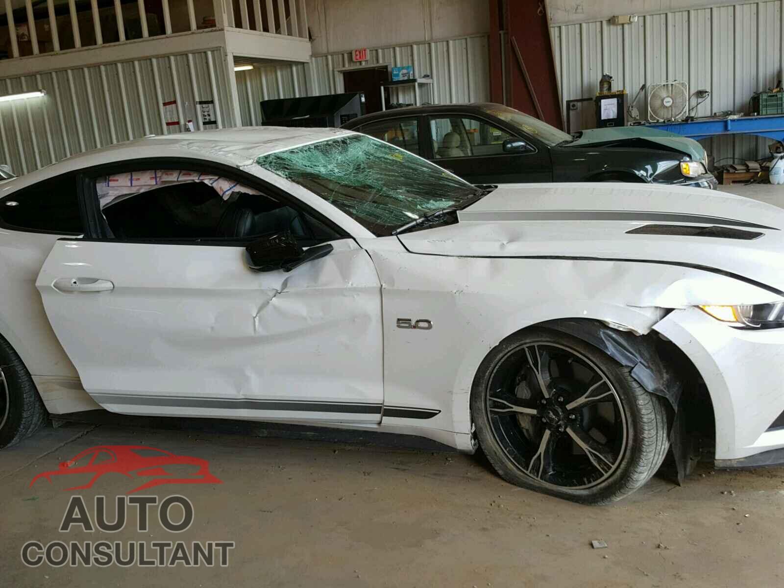 FORD MUSTANG 2017 - 1FA6P8CF4H5301301