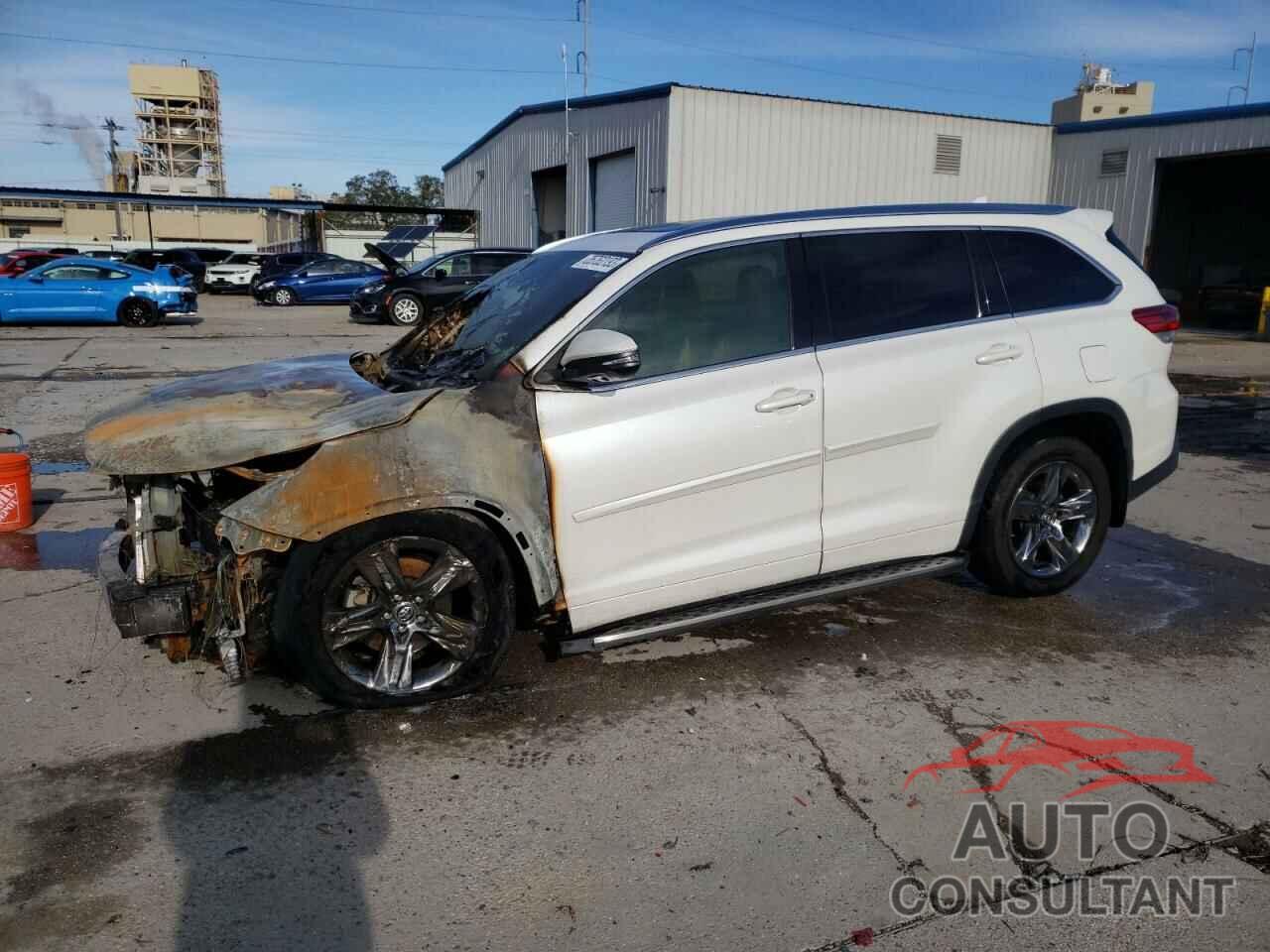 TOYOTA HIGHLANDER 2019 - 5TDYZRFH2KS323055