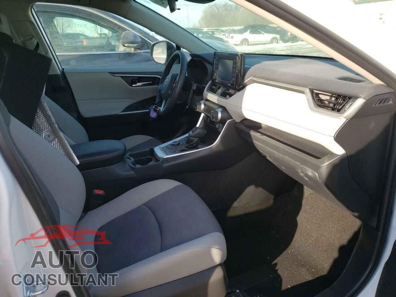 TOYOTA RAV4 2021 - JTMR6RFV3MD011781