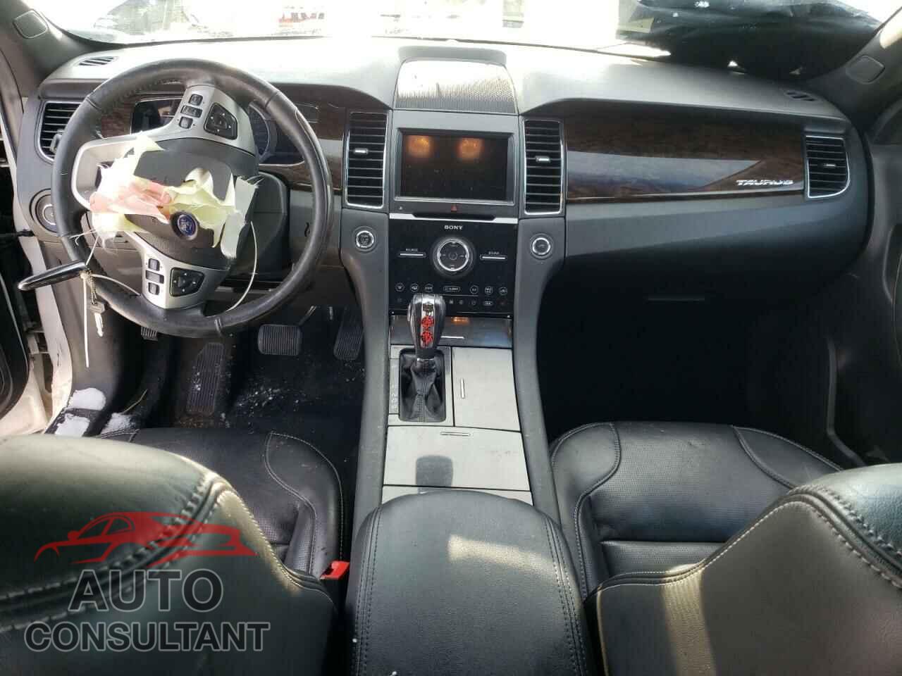 FORD TAURUS 2017 - 1FAHP2J84HG120360