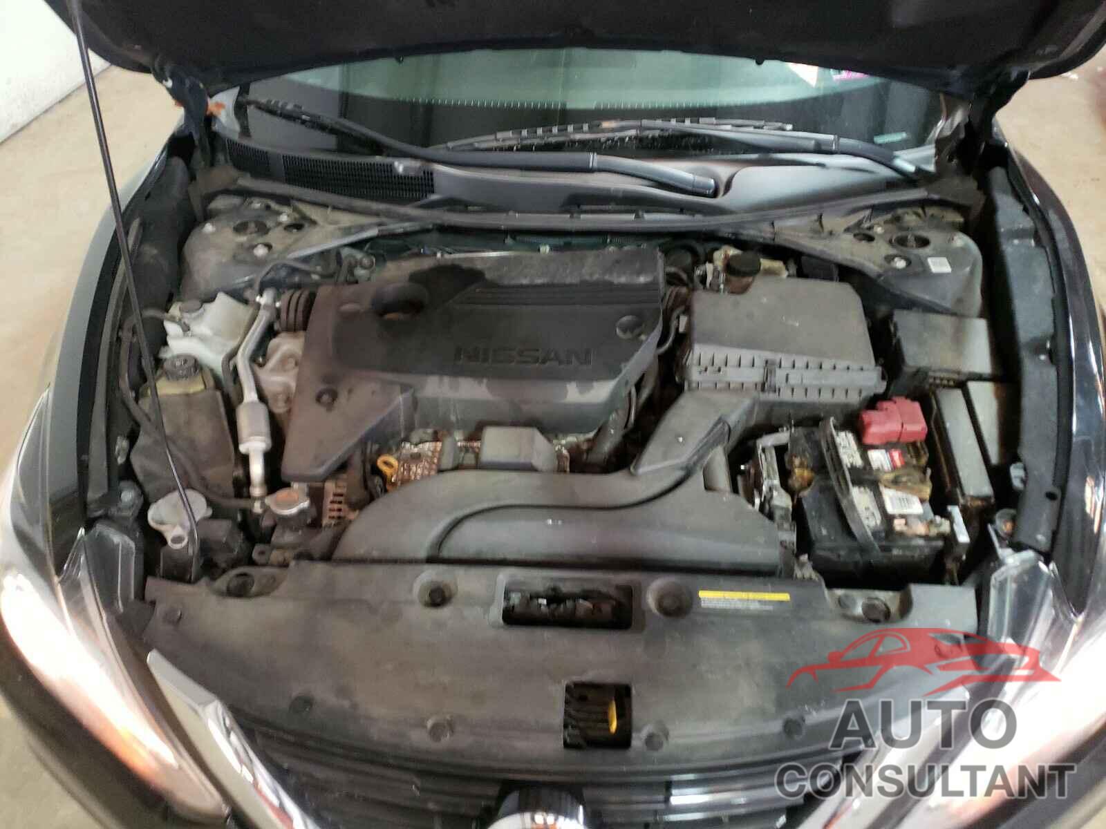 NISSAN ALTIMA 2017 - 1N4AL3AP3HC240569