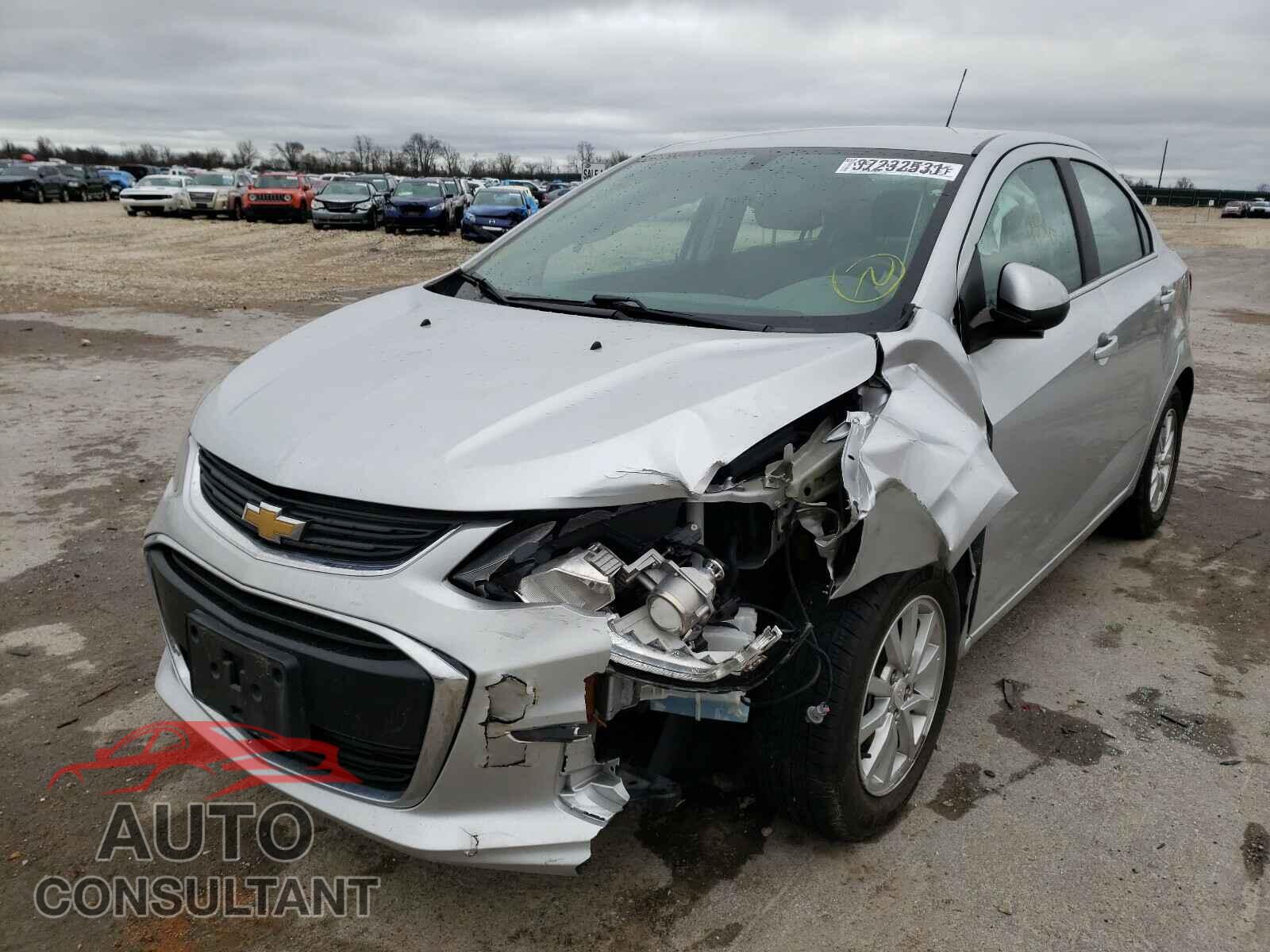 CHEVROLET SONIC 2017 - 1G1JD5SH2H4153646