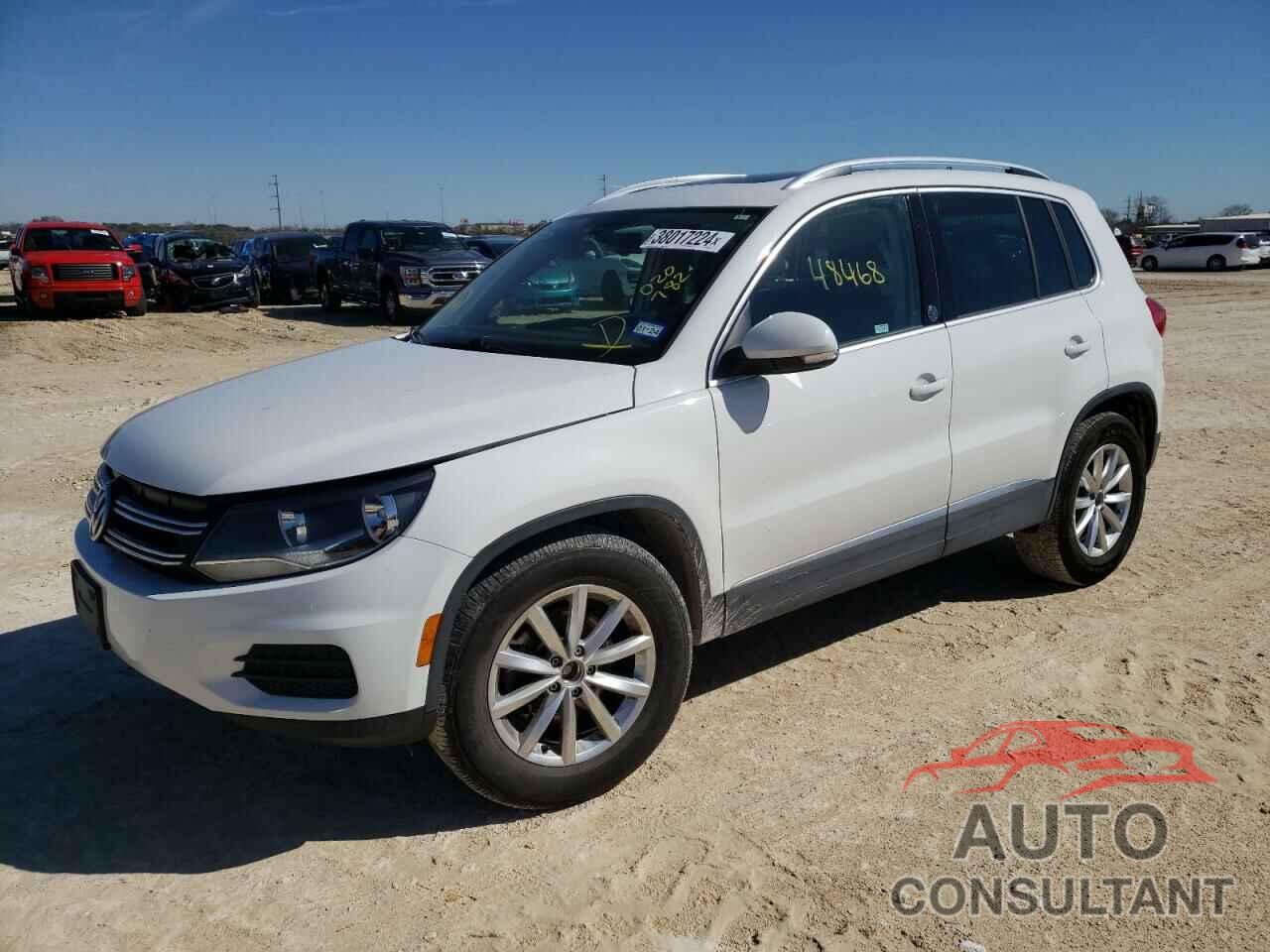 VOLKSWAGEN TIGUAN 2017 - WVGRV7AXXHK020782