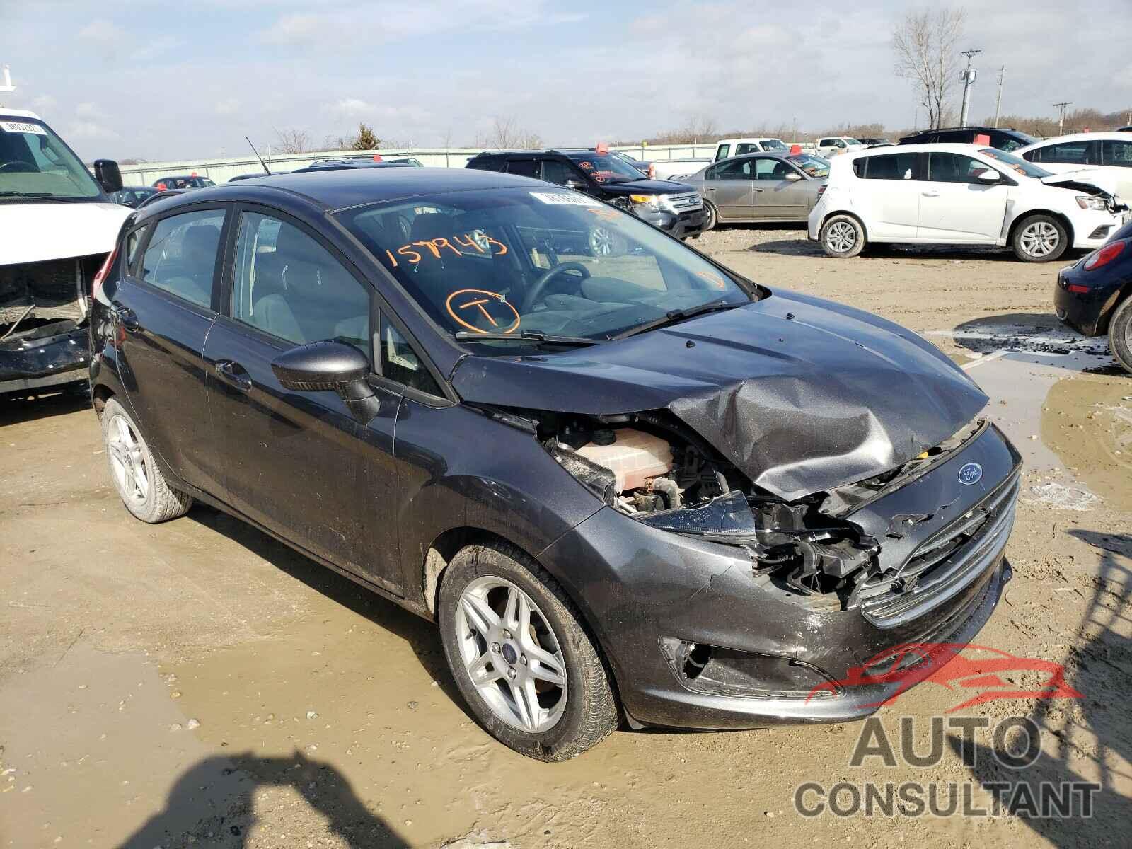 FORD FIESTA 2017 - 3FADP4EJ8HM157943