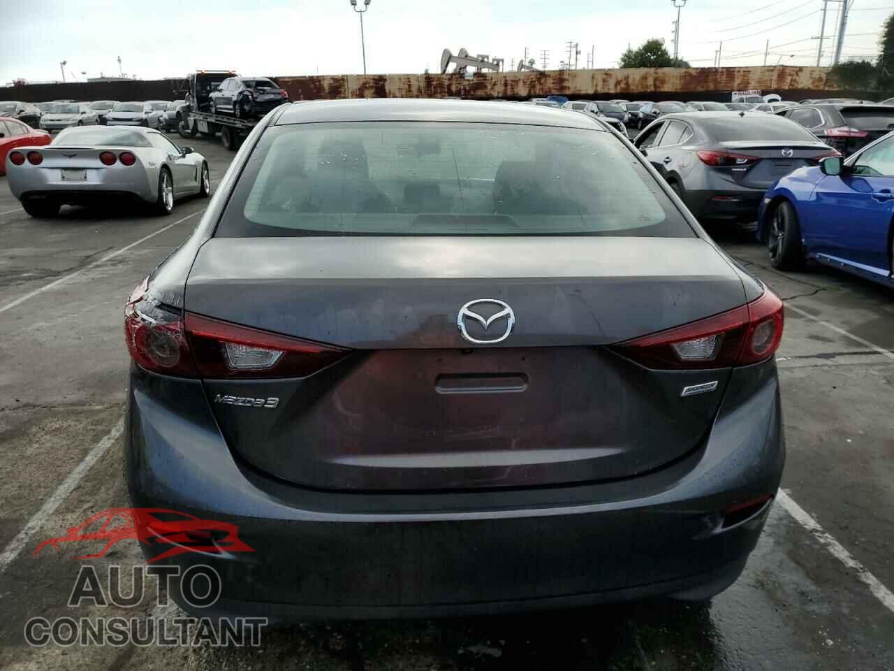 MAZDA 3 2017 - 3MZBN1U7XHM113385