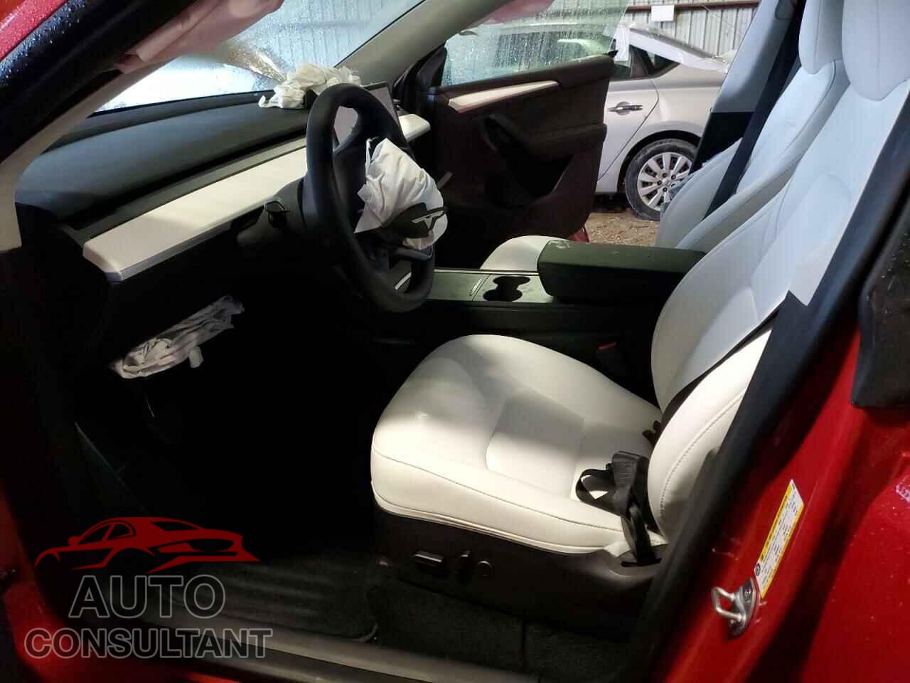 TESLA MODEL Y 2023 - 7SAYGDEEXPF628530