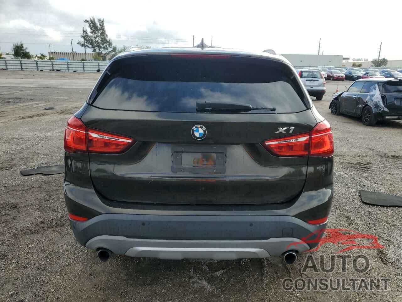 BMW X1 2016 - WBXHT3C3XGP884454