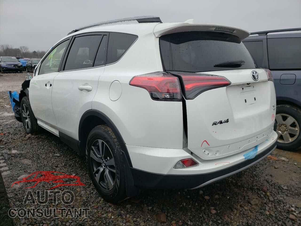 TOYOTA RAV4 2017 - JTMRFREV2HD212451