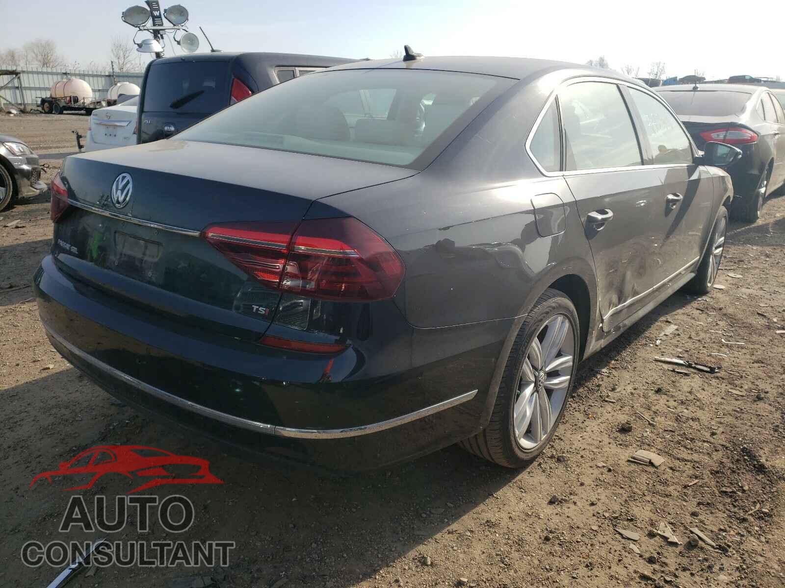 VOLKSWAGEN PASSAT 2017 - 1VWCT7A30HC044190