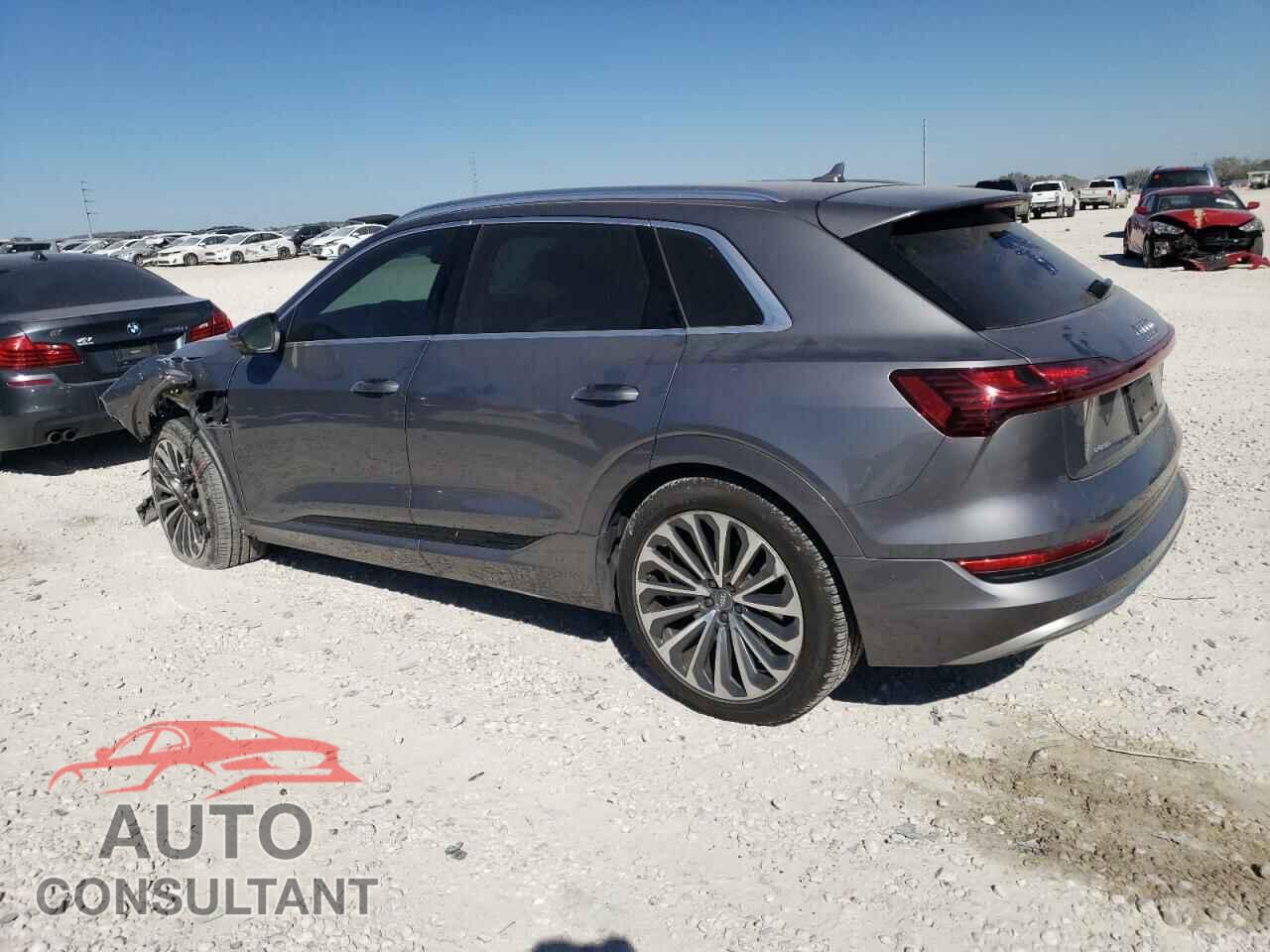 AUDI E-TRON 2019 - WA1VABGE2KB013964