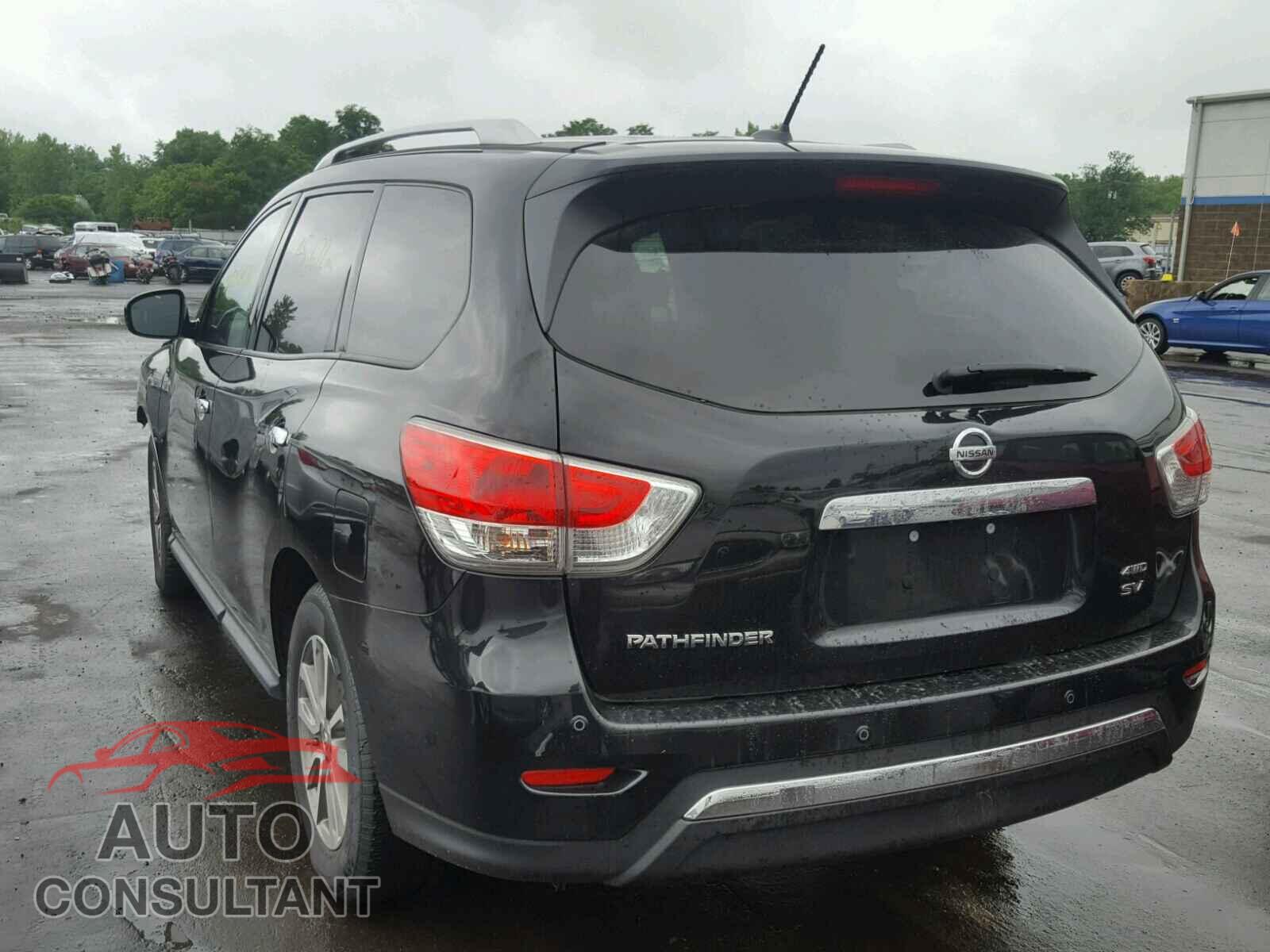NISSAN PATHFINDER 2015 - 5N1AR2MM2FC677315