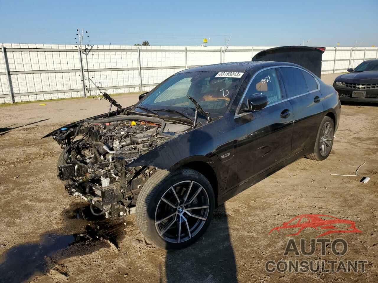 BMW 3 SERIES 2022 - 3MW5P7J06N8C27650