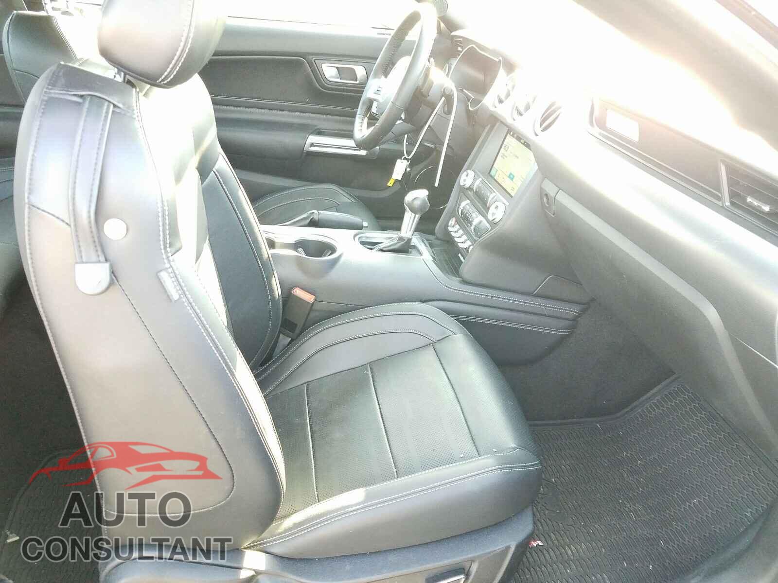 FORD MUSTANG 2018 - 1FA6P8TH3J5128930
