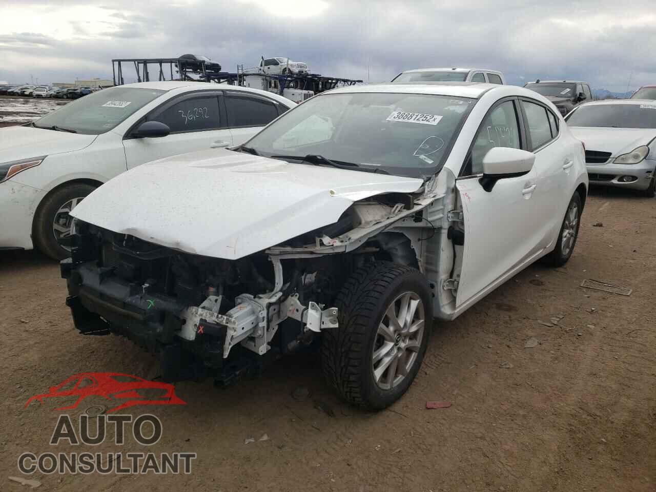 MAZDA 3 2016 - 3MZBM1M76GM321877