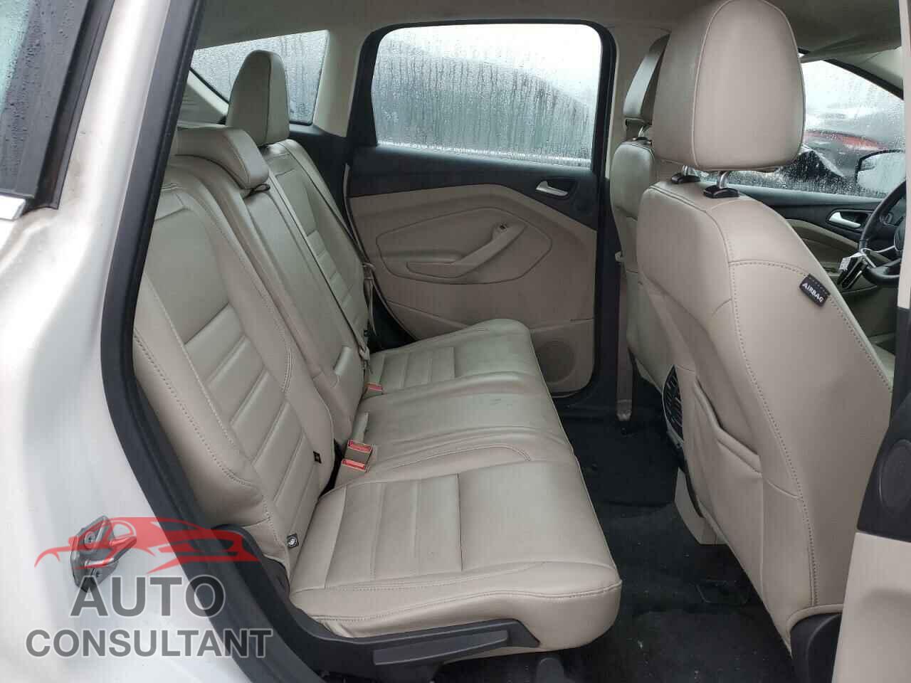 FORD CMAX 2017 - 1FADP5FU2HL110374