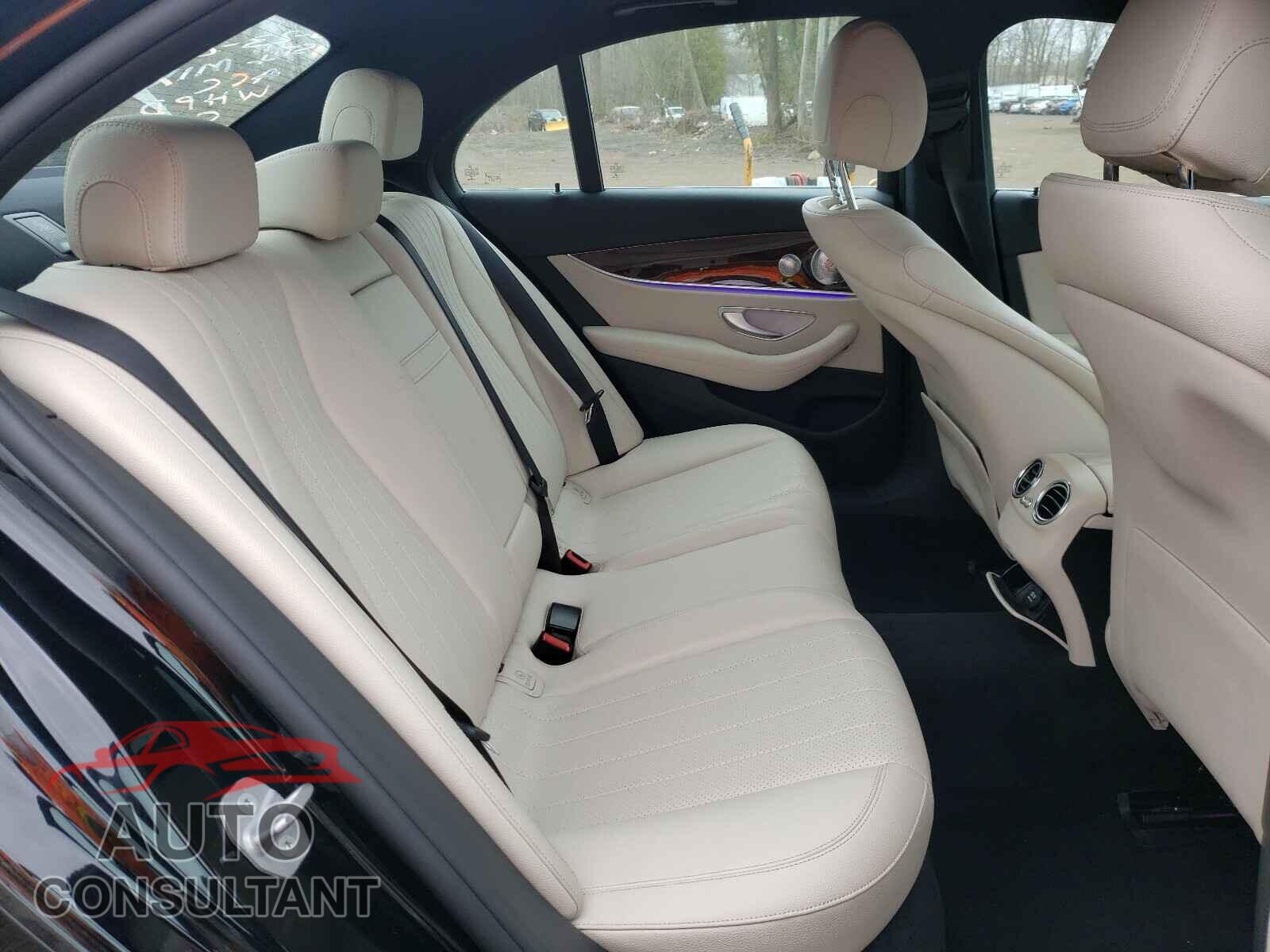 MERCEDES-BENZ E CLASS 2017 - WDDZF4KB8HA032847