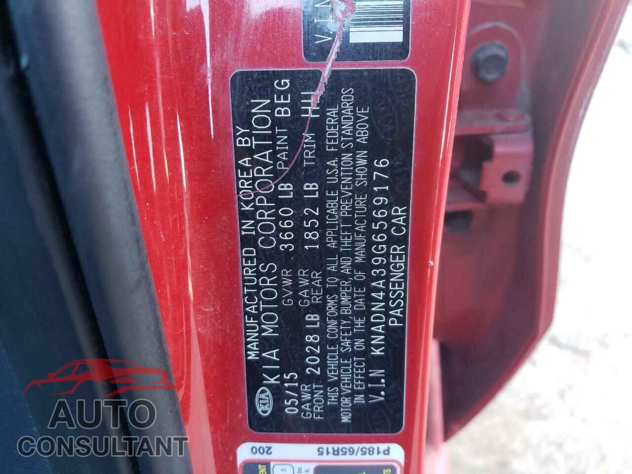 KIA RIO 2016 - KNADN4A39G6569176