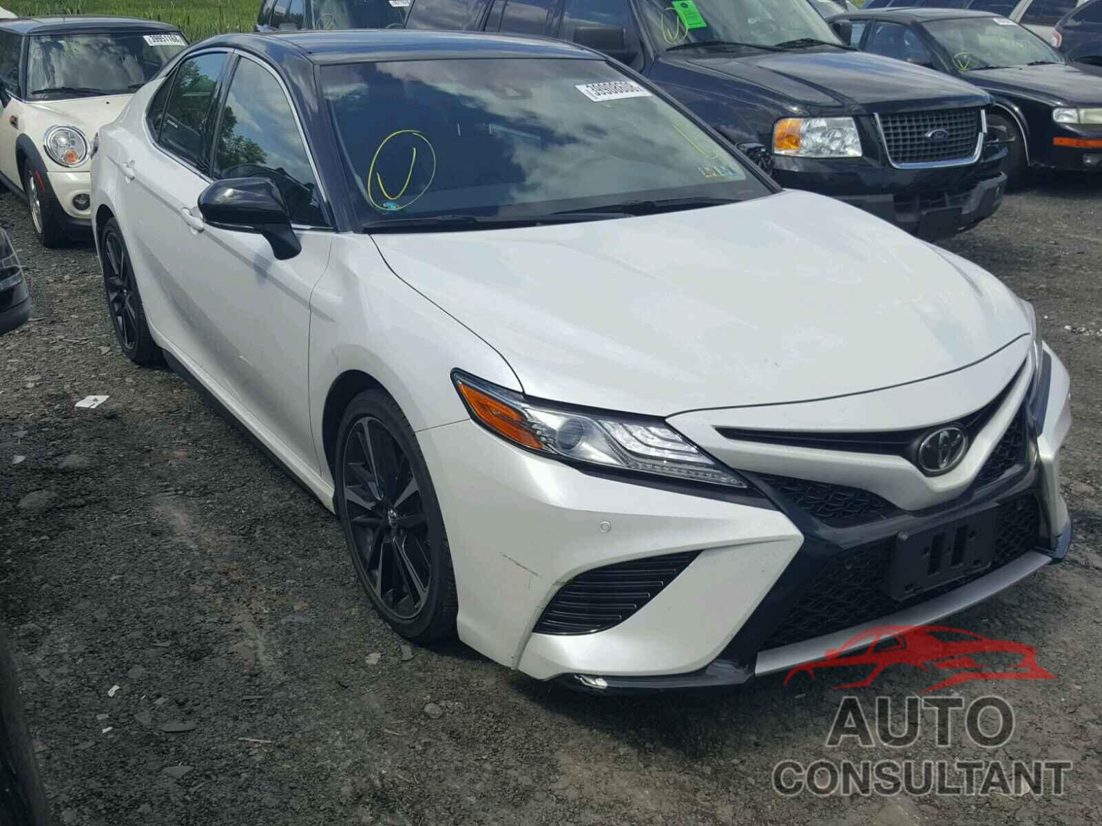 TOYOTA CAMRY 2018 - 4T1BZ1HKXJU002760