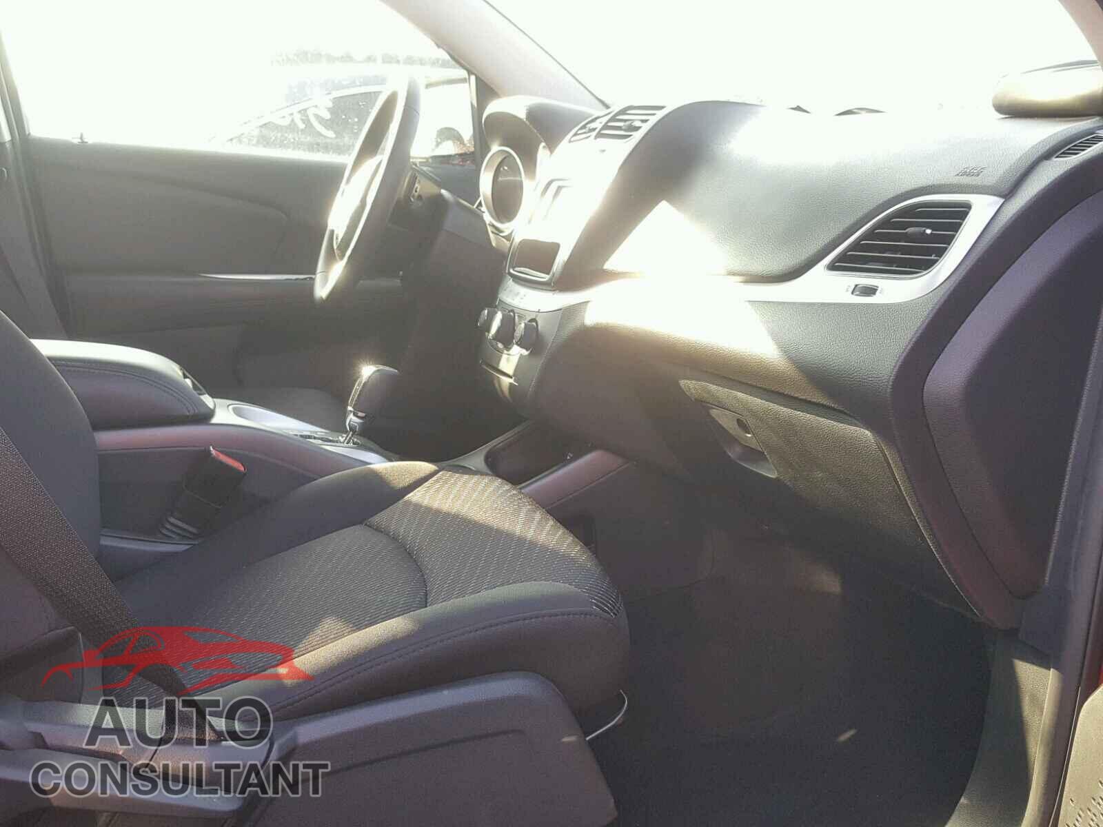 DODGE JOURNEY 2017 - 3C4PDCGGXHT577169