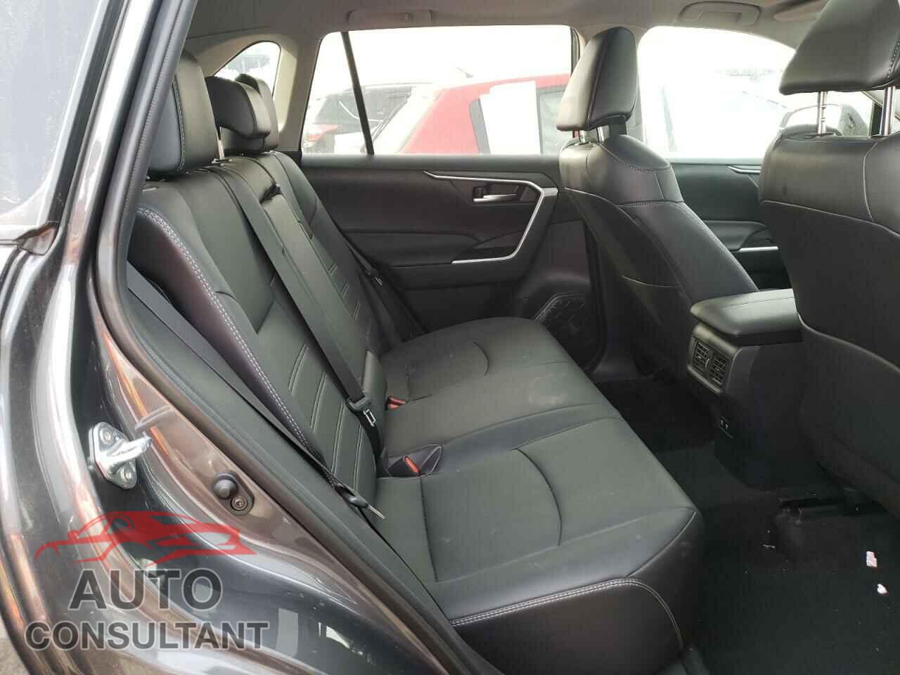 TOYOTA RAV4 2021 - 2T3A1RFVXMW205870