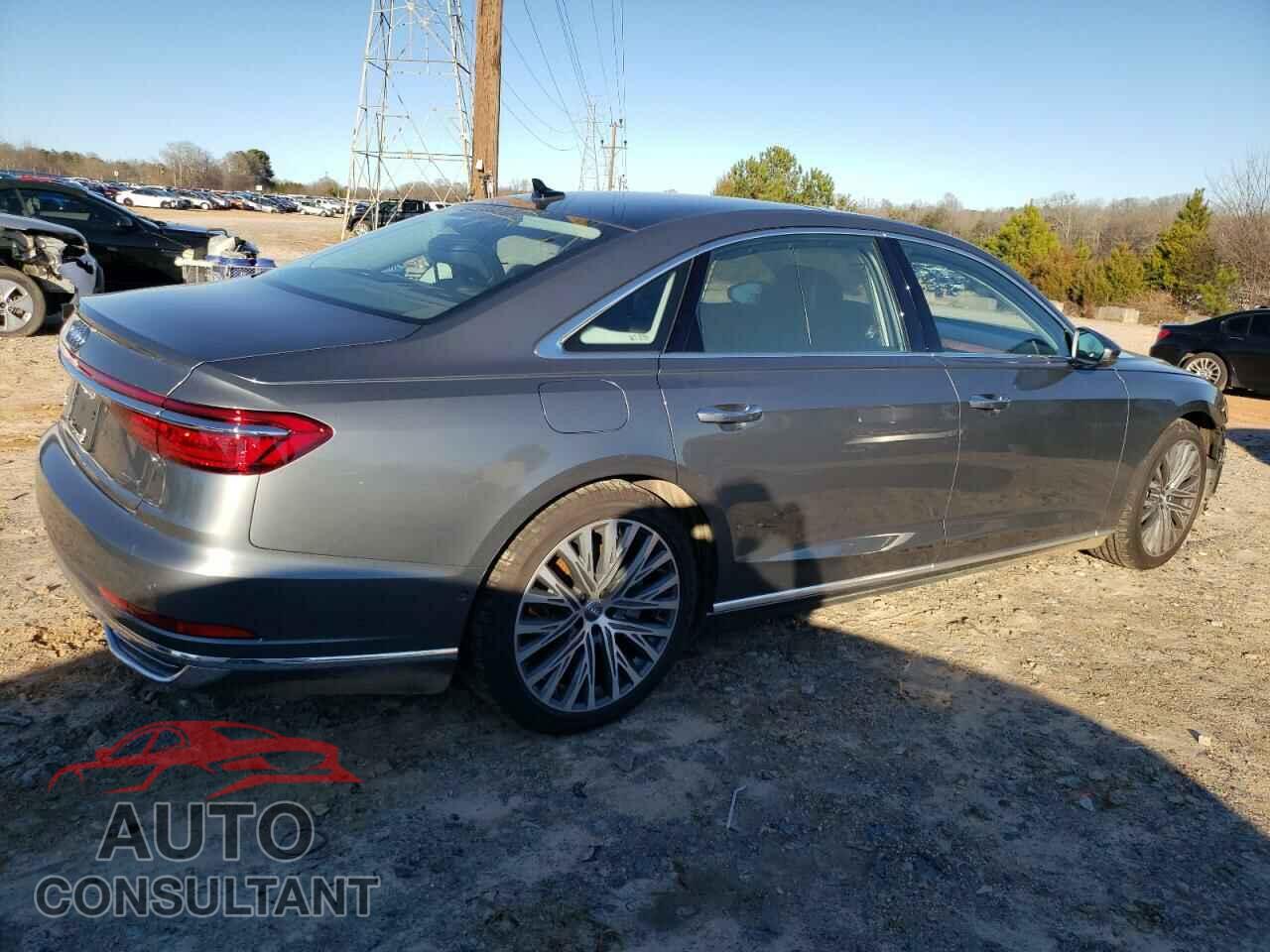 AUDI A8 2019 - WAU8DAF83KN007229