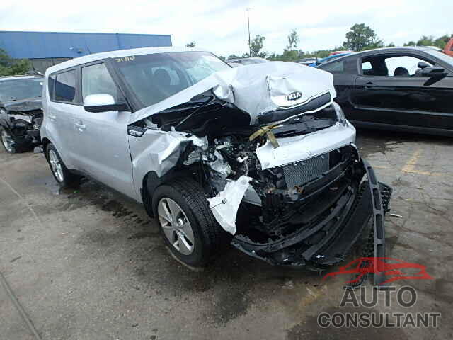 KIA SOUL 2015 - KNDJN2A2XF7813685