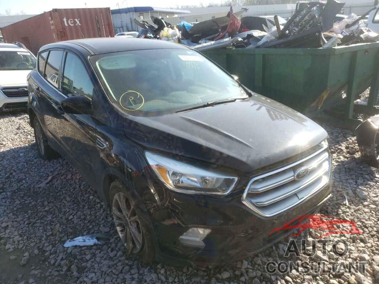 FORD ESCAPE 2017 - 1FMCU0G91HUA74775