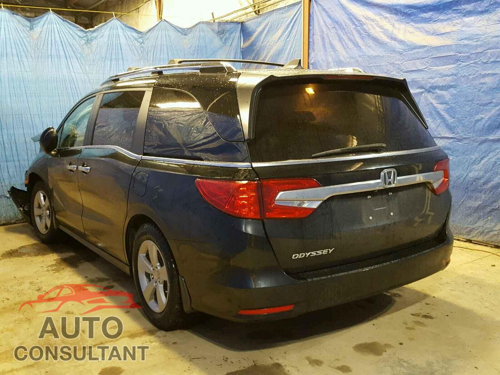 HONDA ODYSSEY 2018 - 5FNRL6H76JB044249