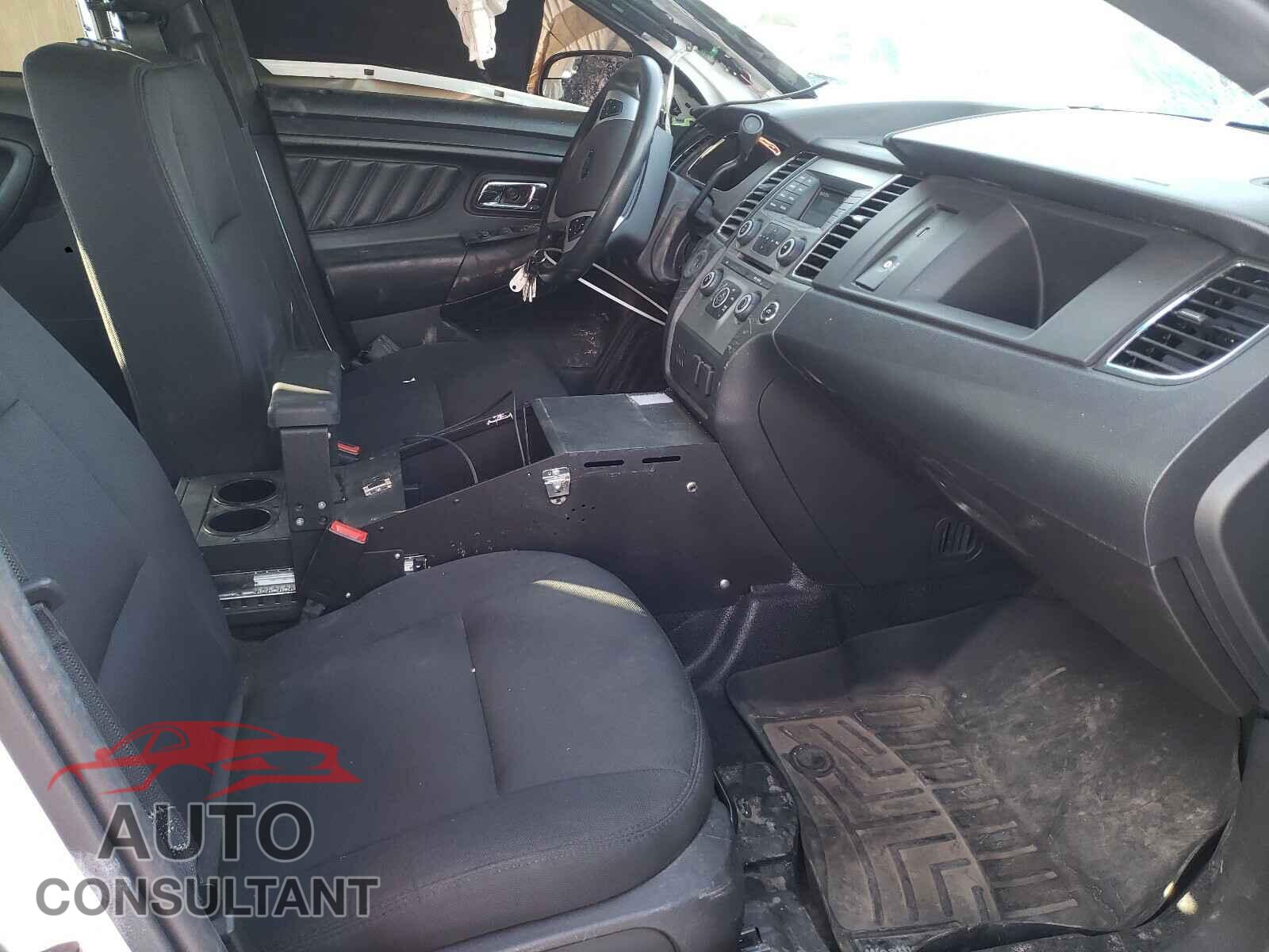 FORD TAURUS 2016 - 1FAHP2MK7GG137322