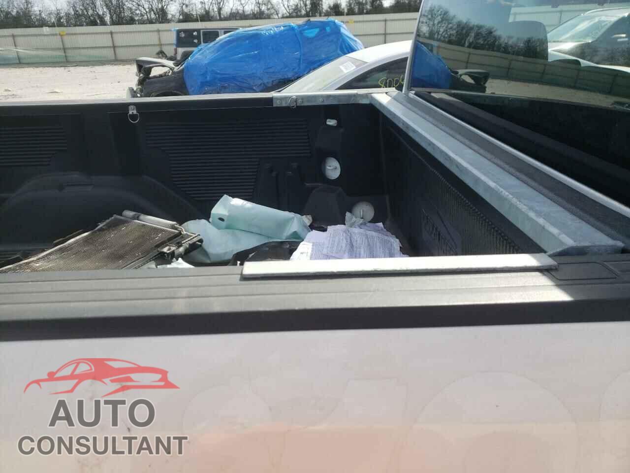 CHEVROLET SILVERADO 2021 - 3GCNWAEF3MG294647