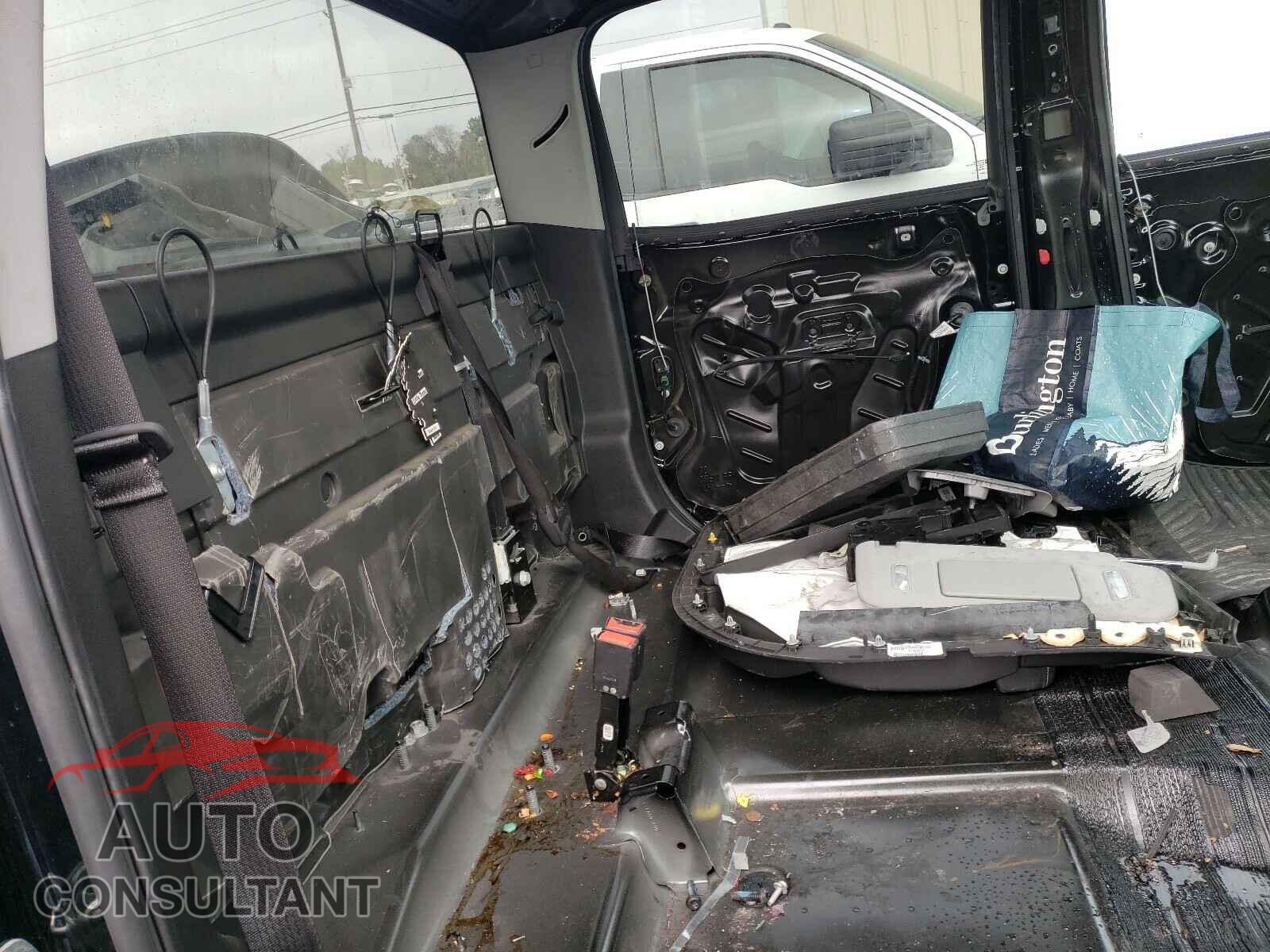 CHEVROLET SILVERADO 2018 - 3GCUKSEC0JG188042