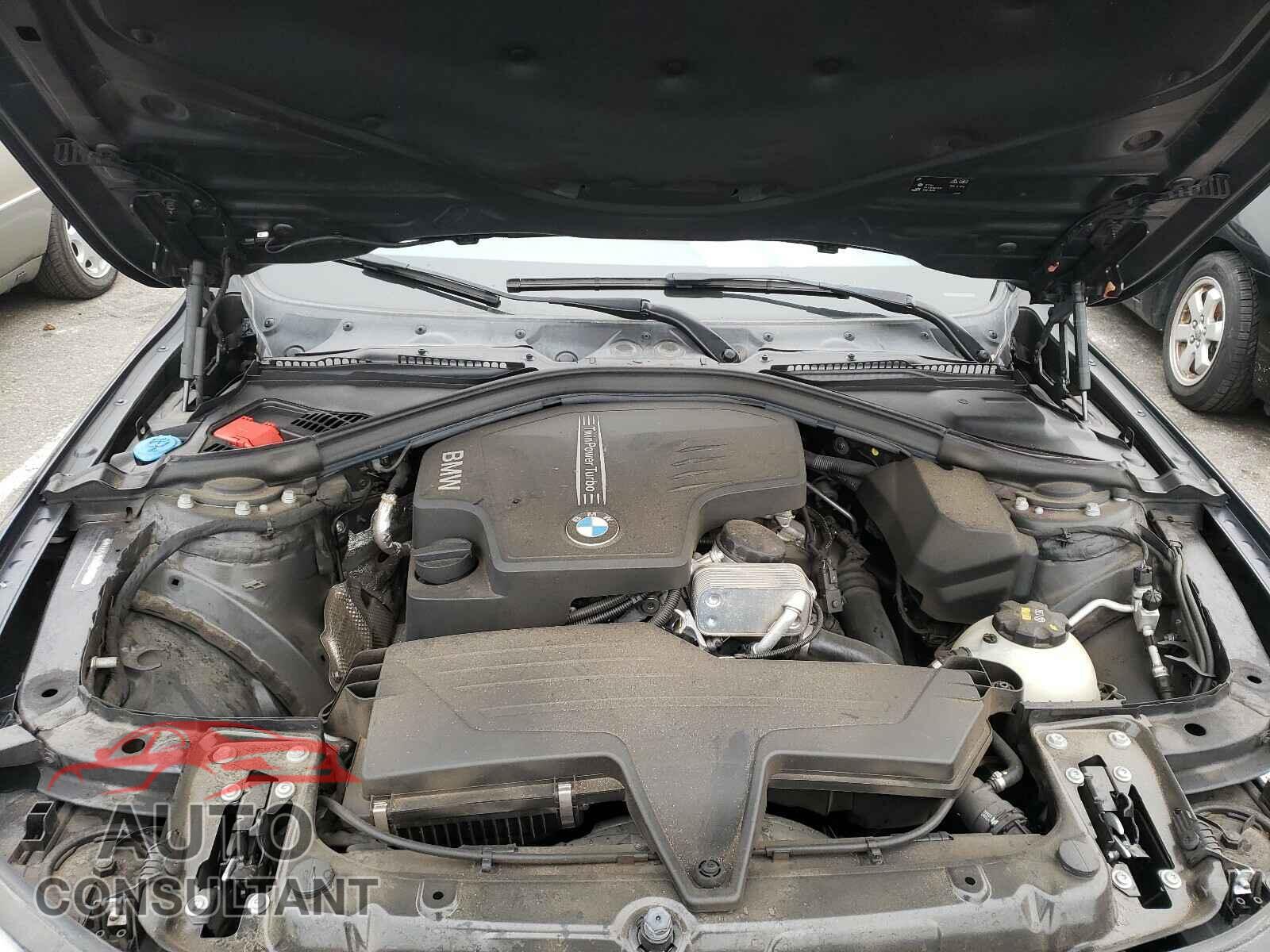 BMW 3 SERIES 2016 - WBA8E1G53GNU11995