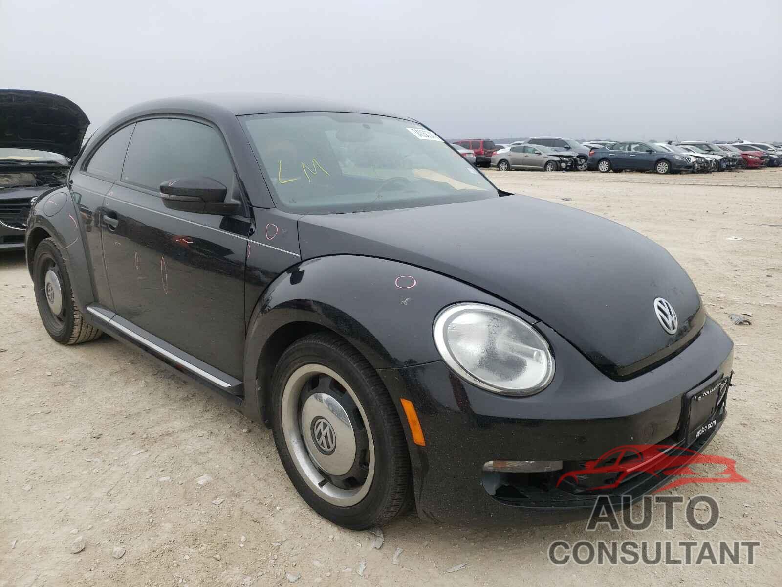 VOLKSWAGEN BEETLE 2016 - 3VWF17ATXGM638463