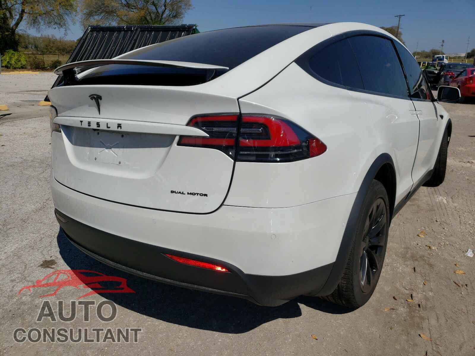 TESLA MODEL X 2020 - 5YJXCDE23LF242567