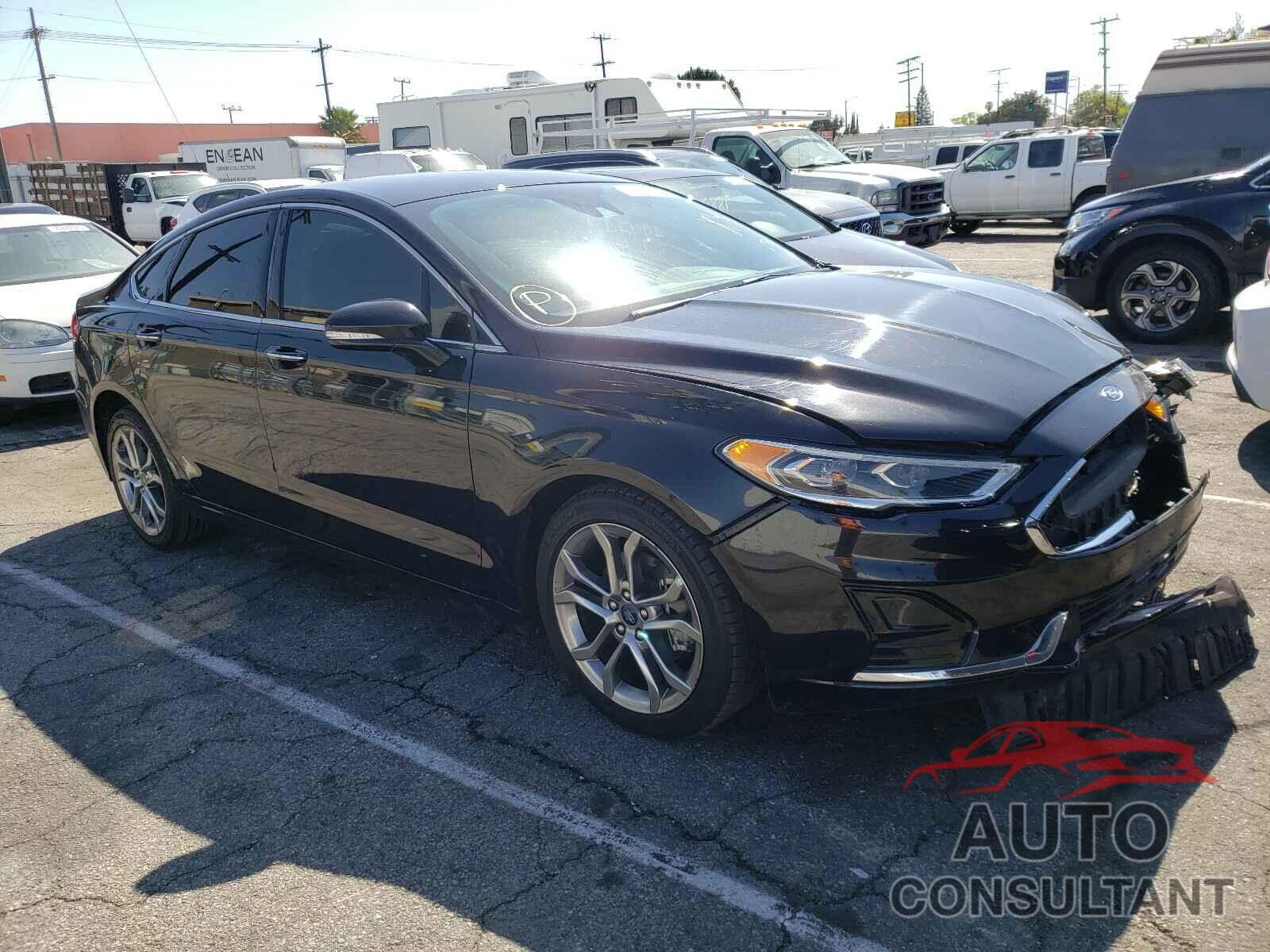 FORD FUSION 2019 - 3FA6P0CD0KR181162